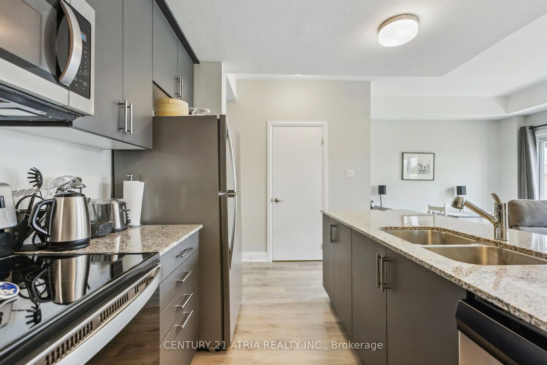 36 Steele Crescent #29