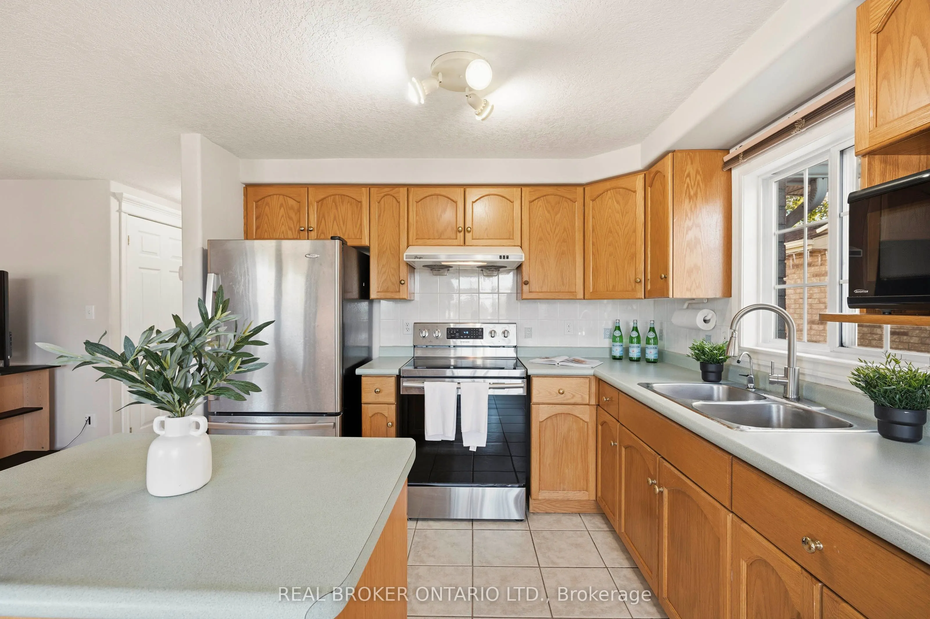 26 Castlebury Drive