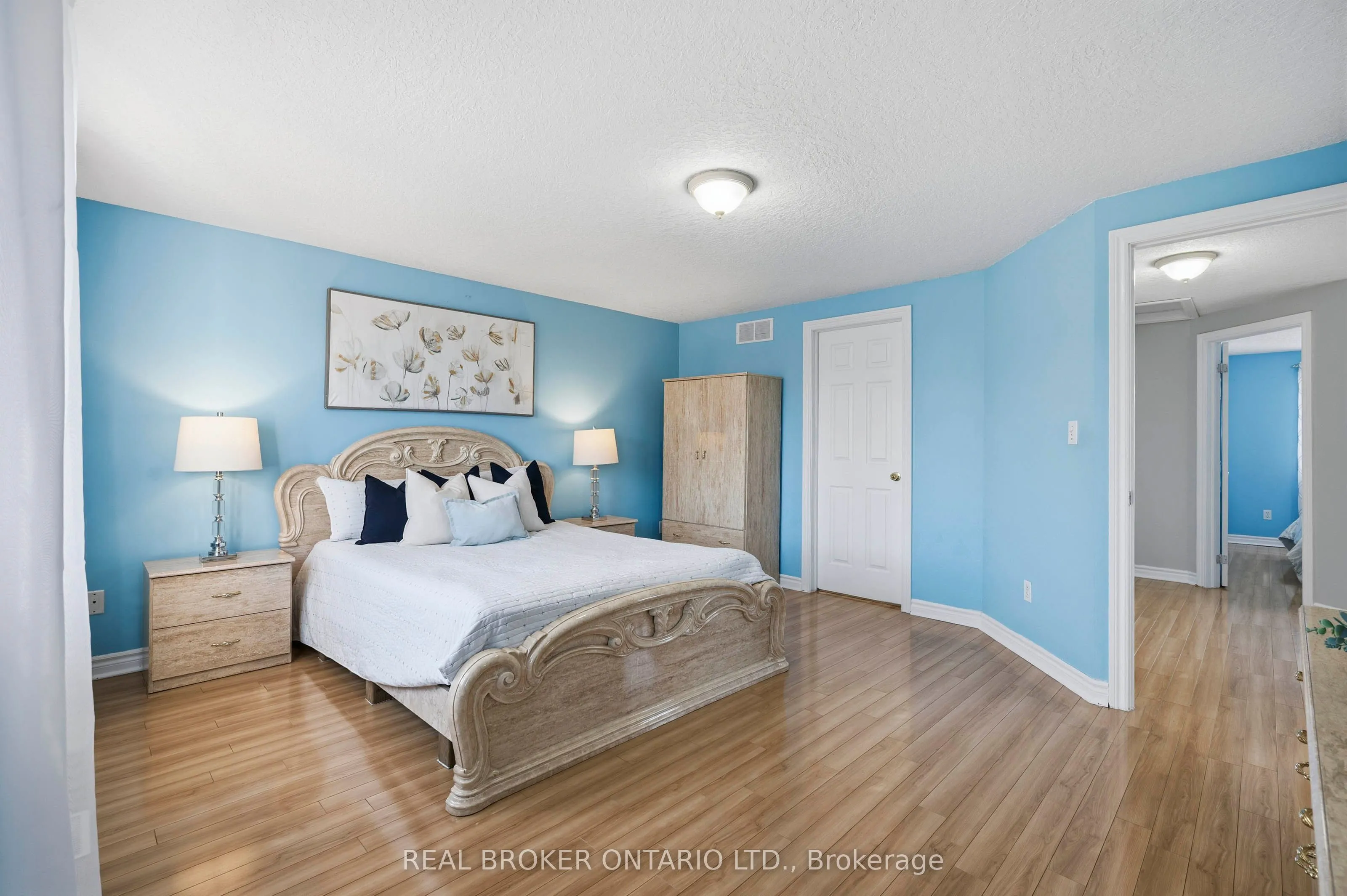 26 Castlebury Drive