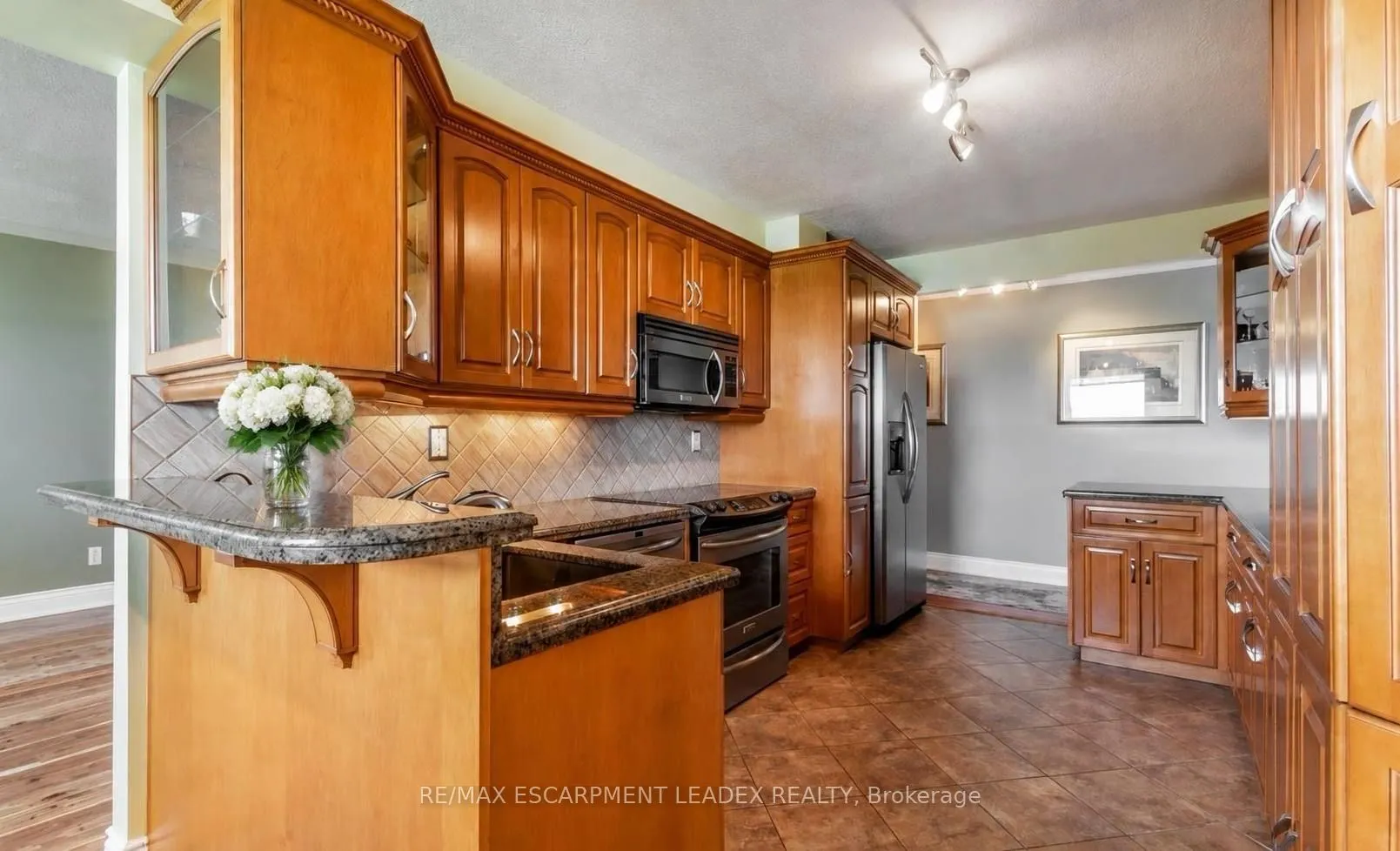 500 Green Road #705