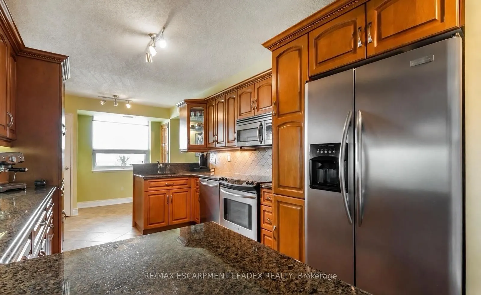 500 Green Road #705