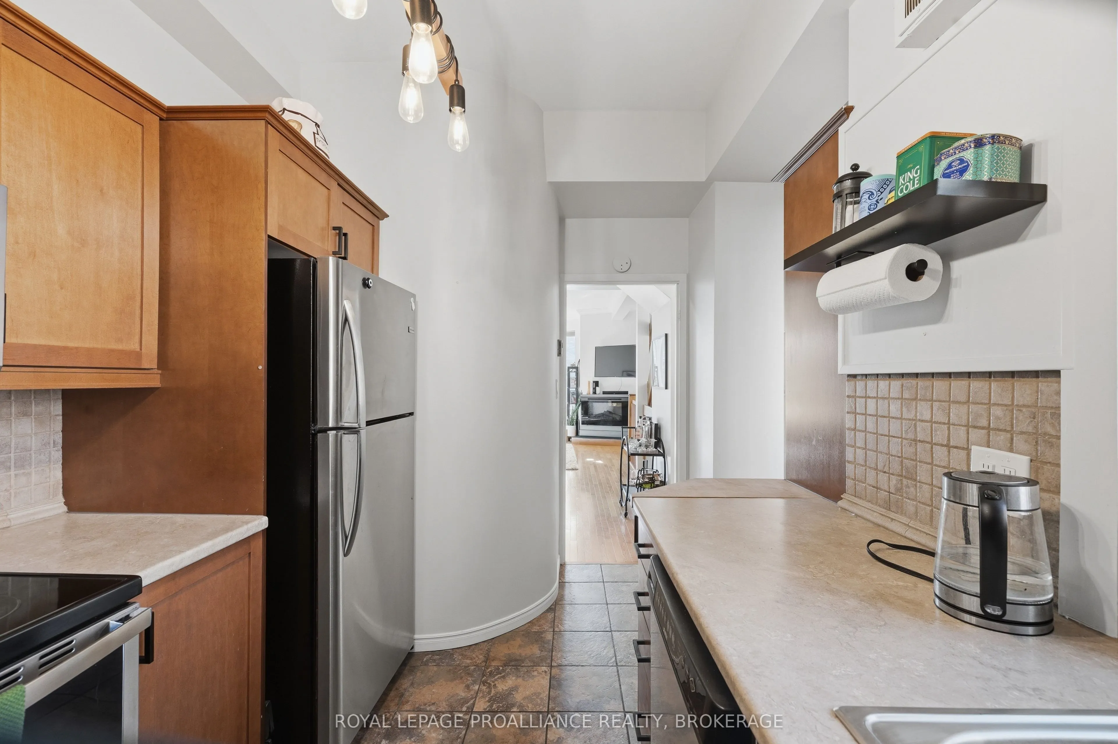 41 William Street #2