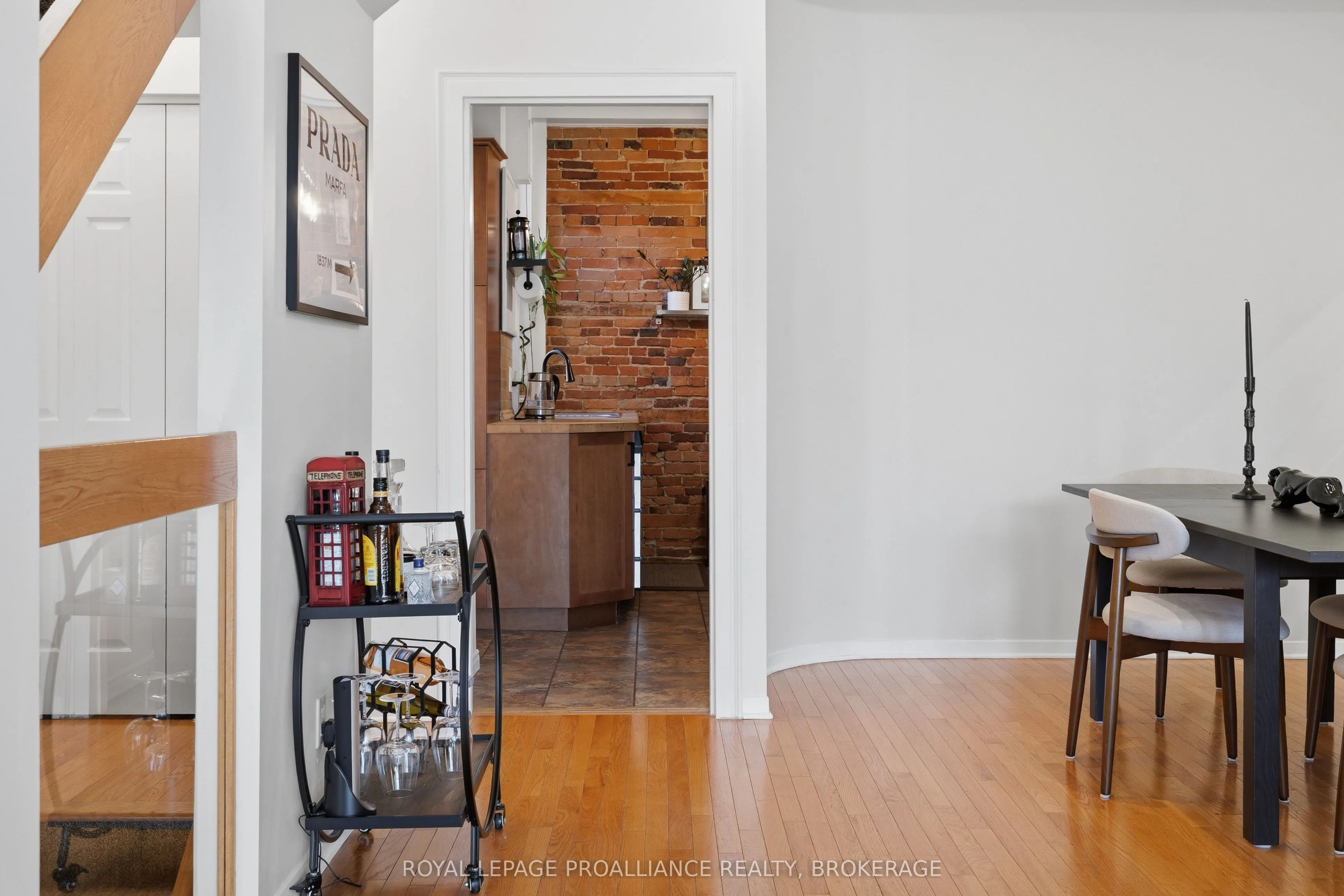 41 William Street #2