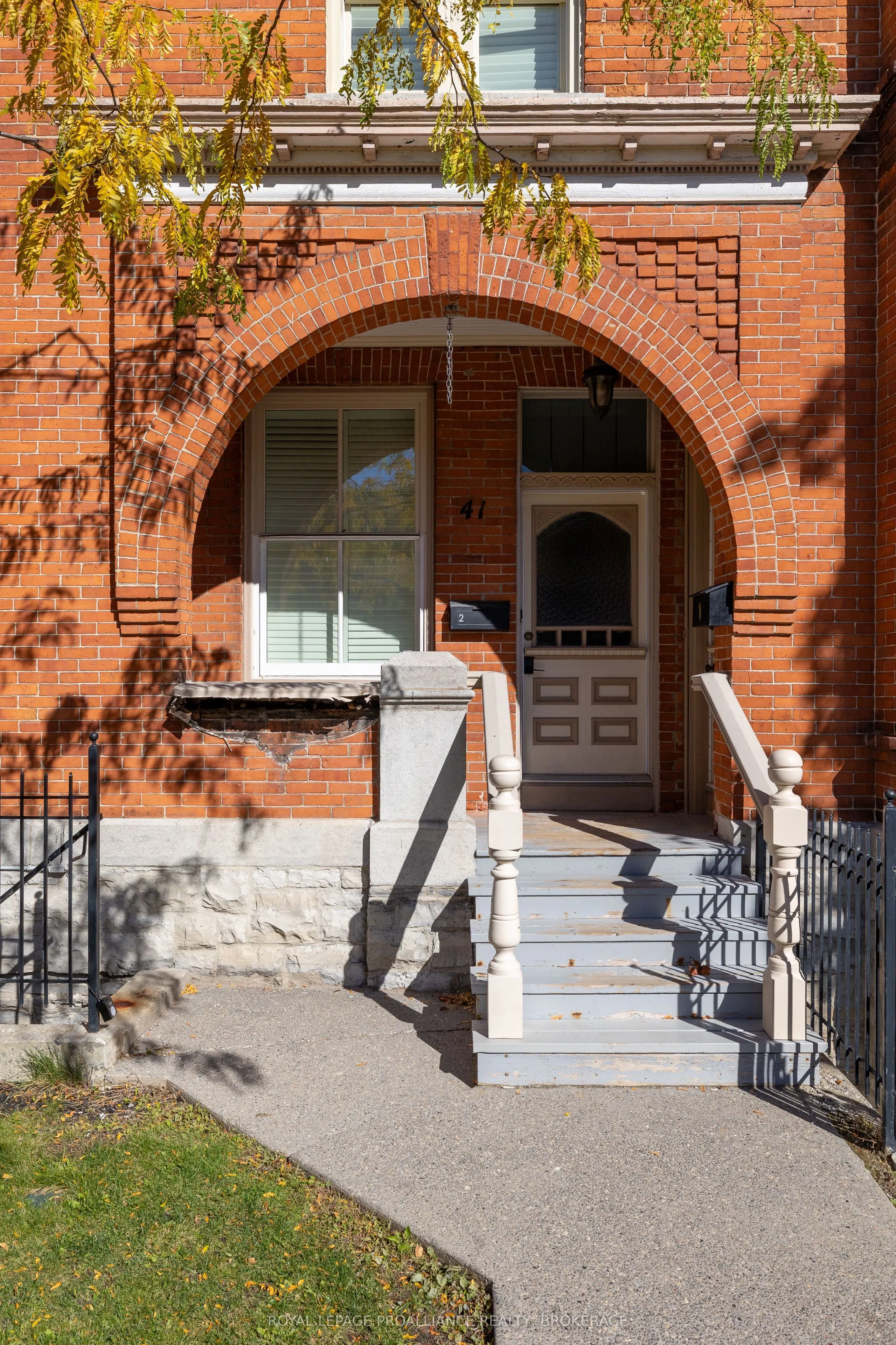 41 William Street #2