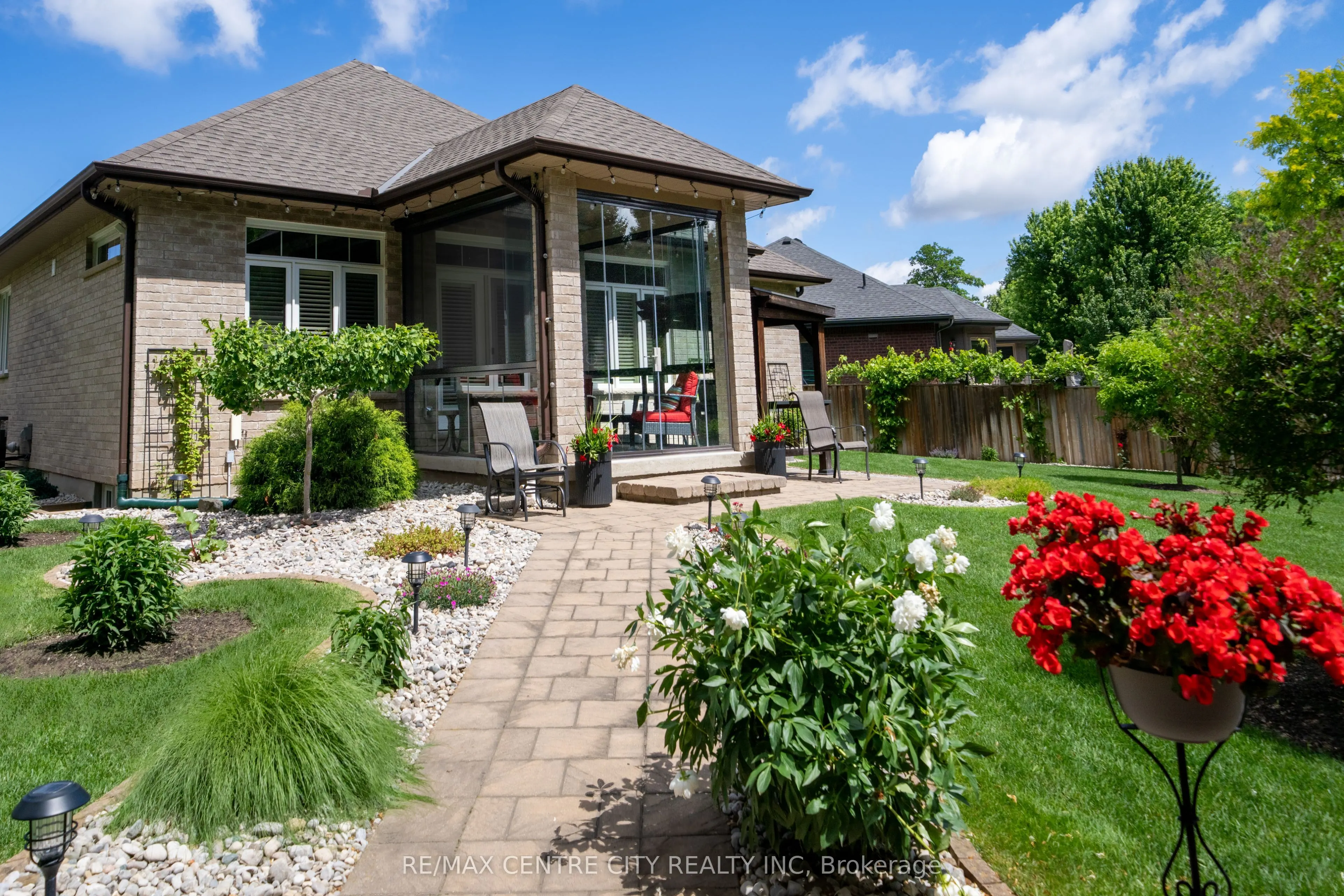 51 Ashby Crescent