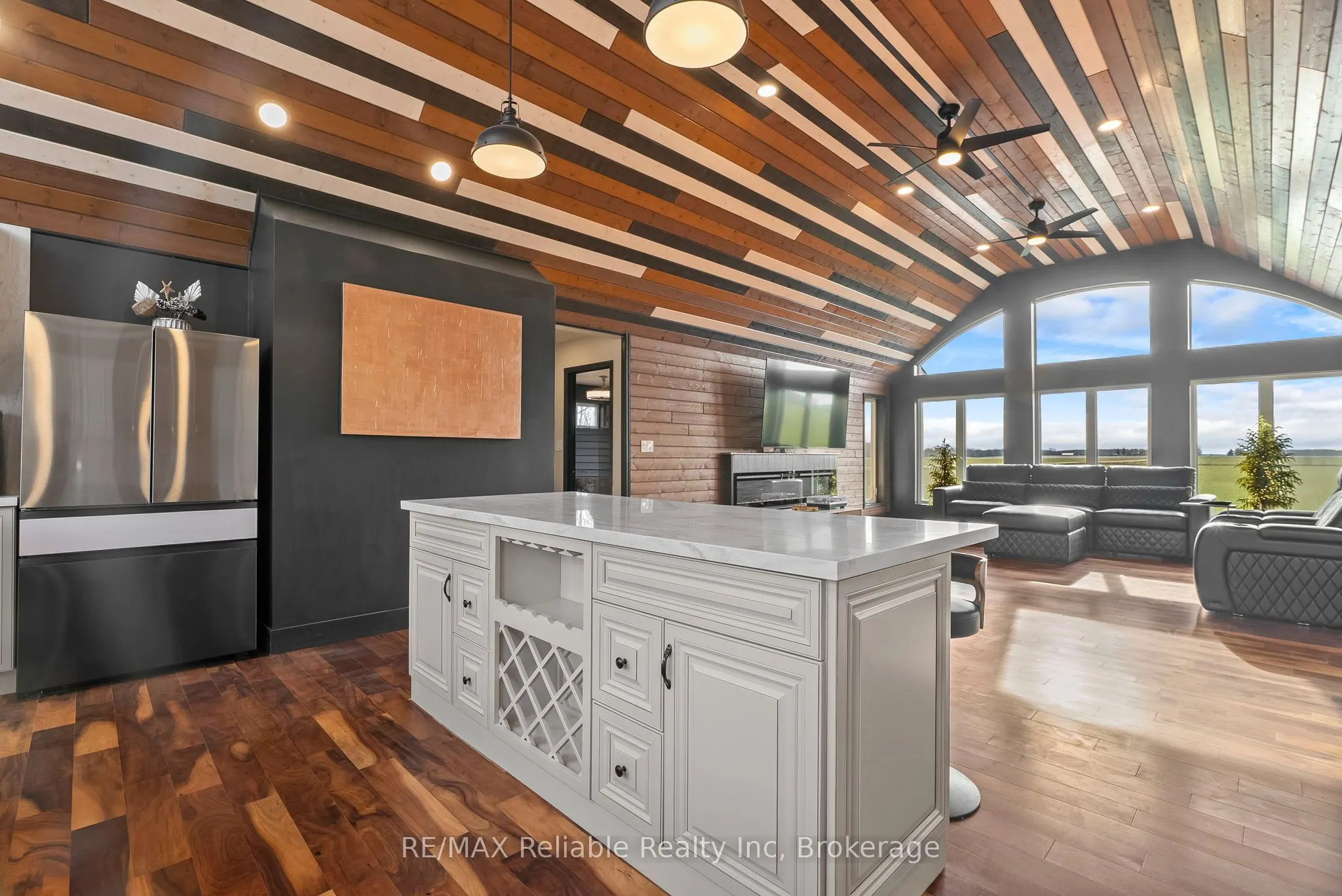 43841 Cranbrook Road