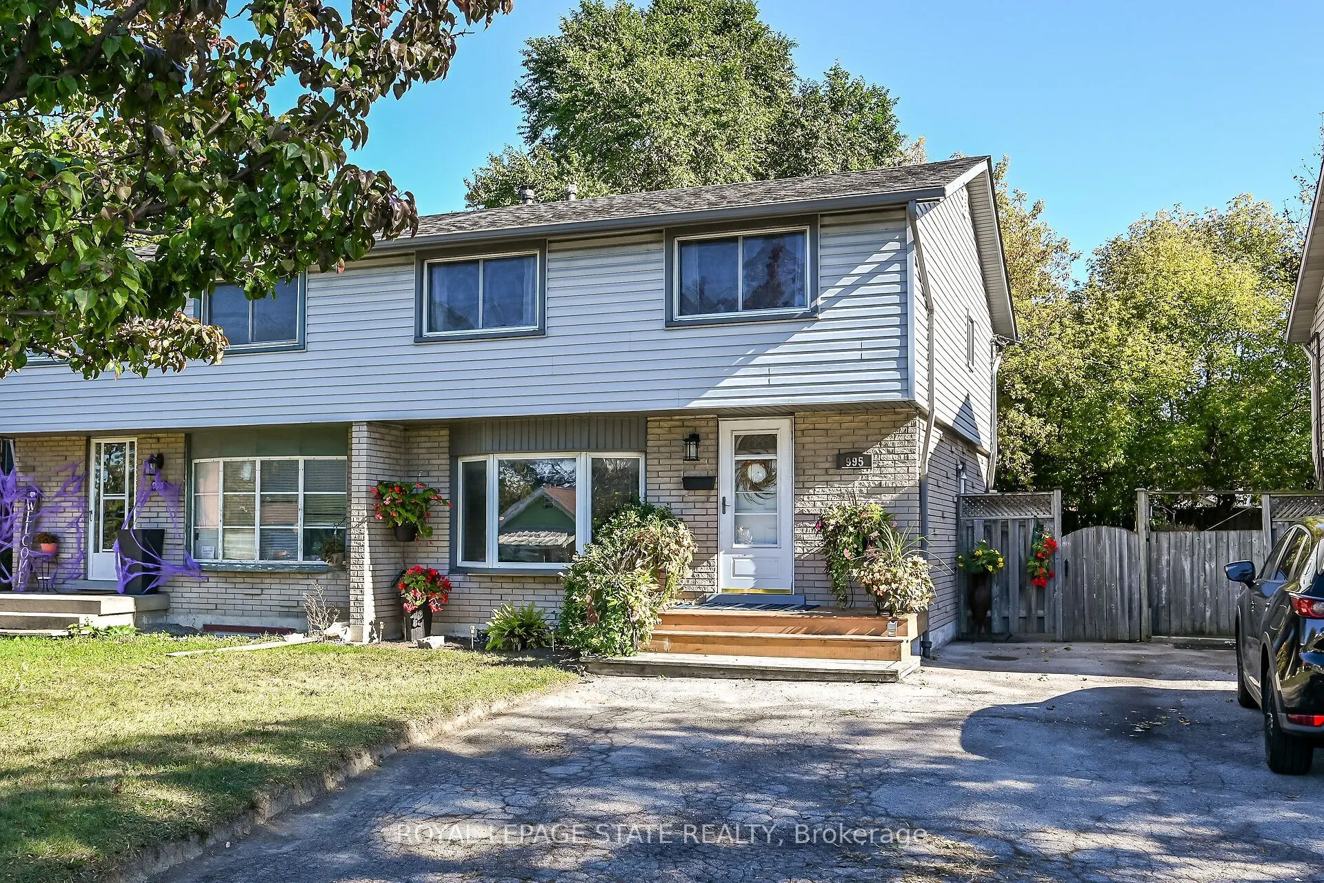 995 Upper Wellington Street