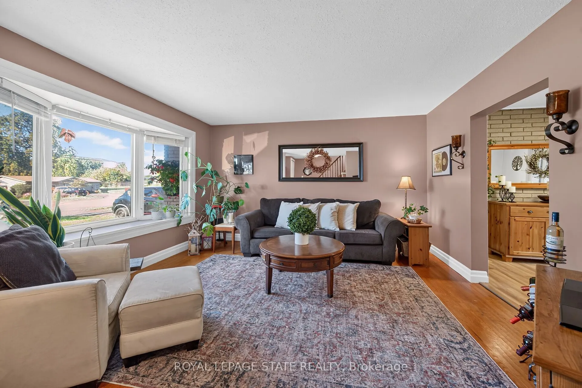 995 Upper Wellington Street