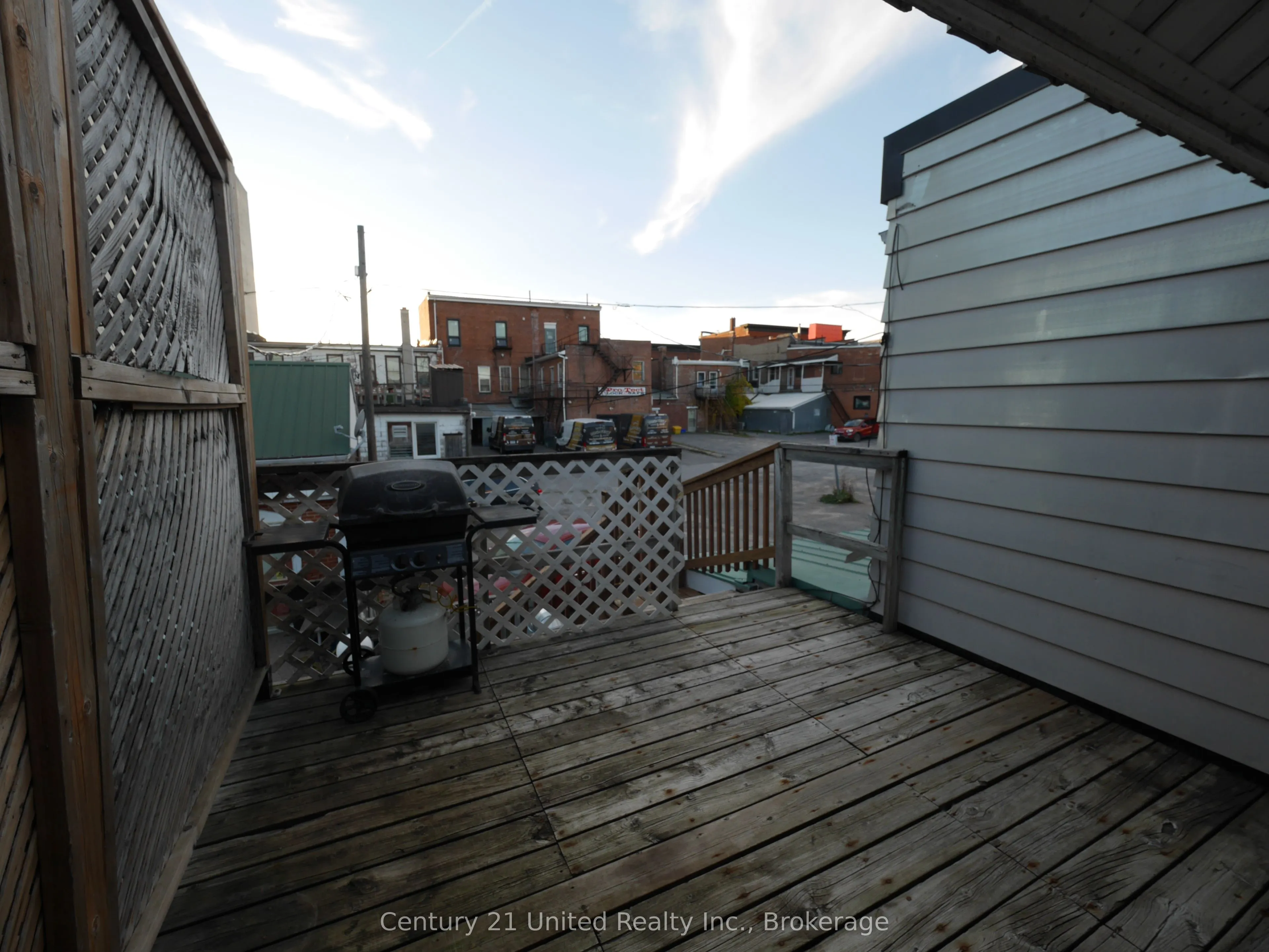 373A Queen Street