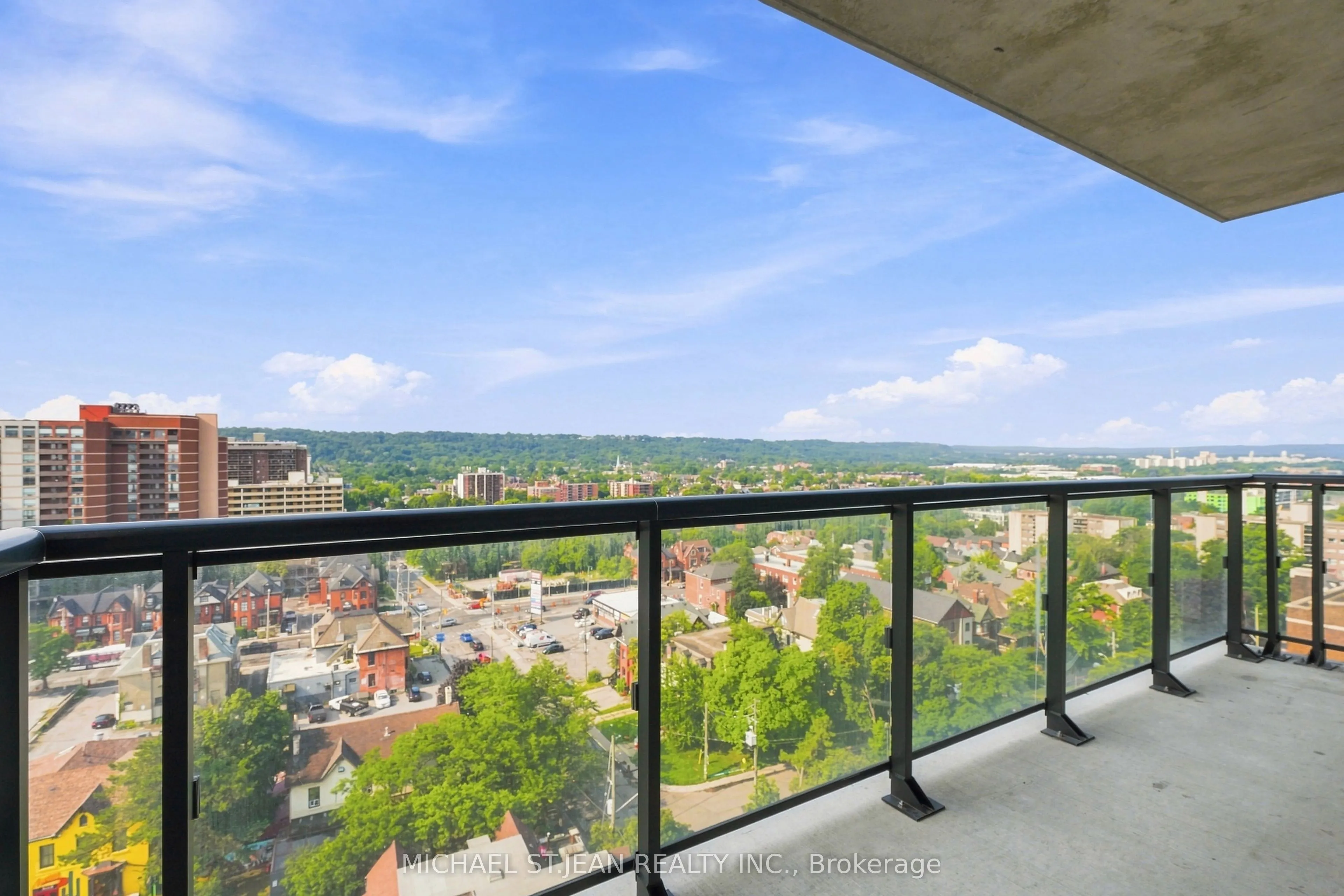 15 Queen Street S #1302