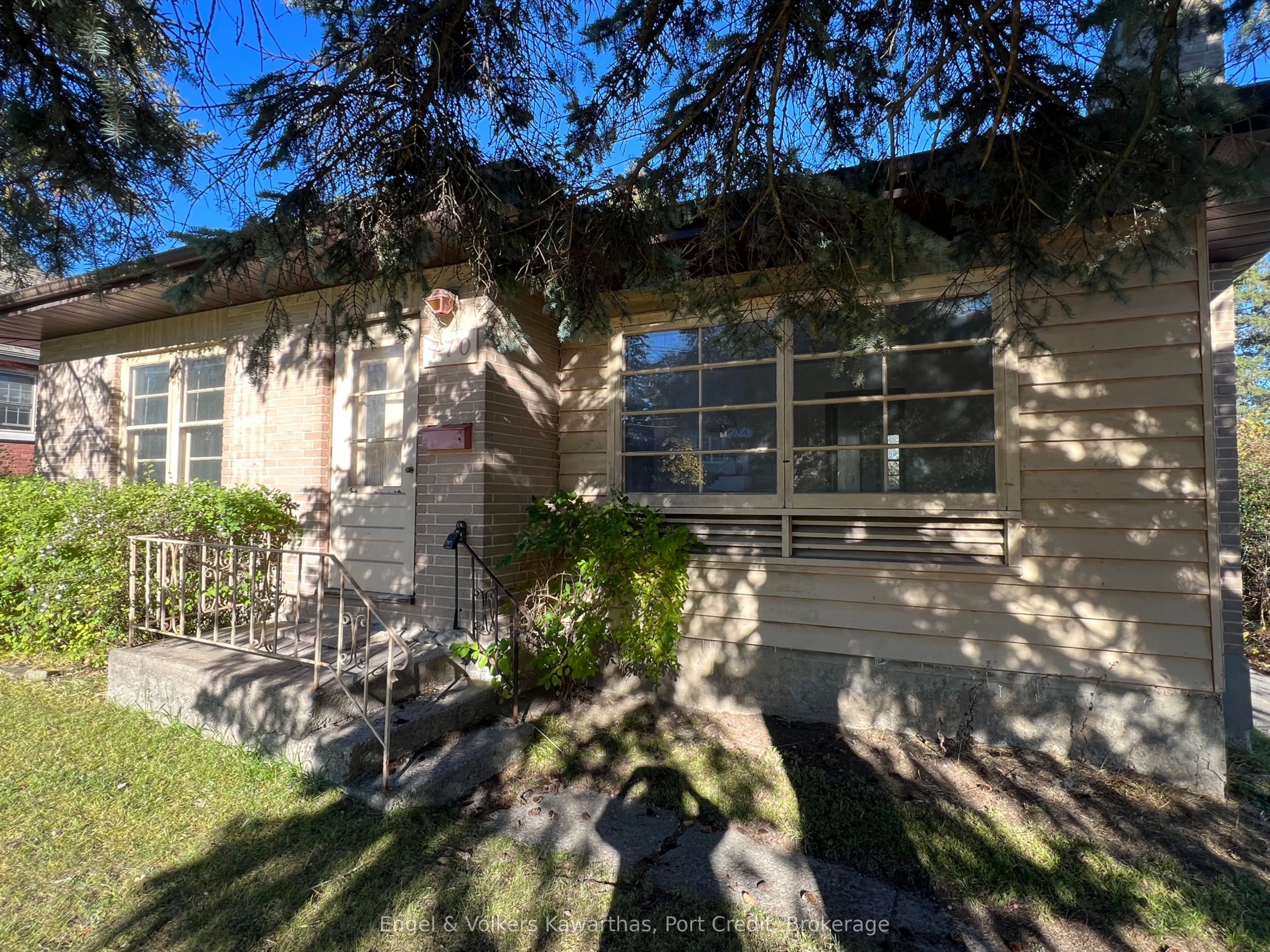 770 Curtis Road