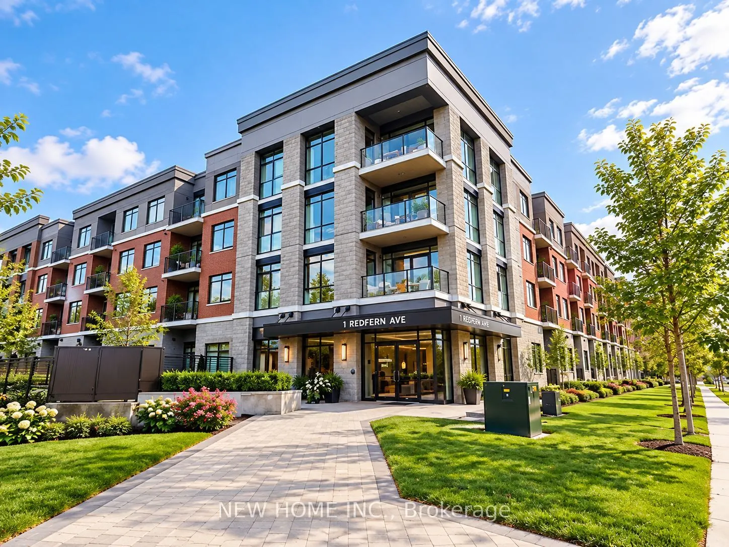 1 REDFERN Avenue #124