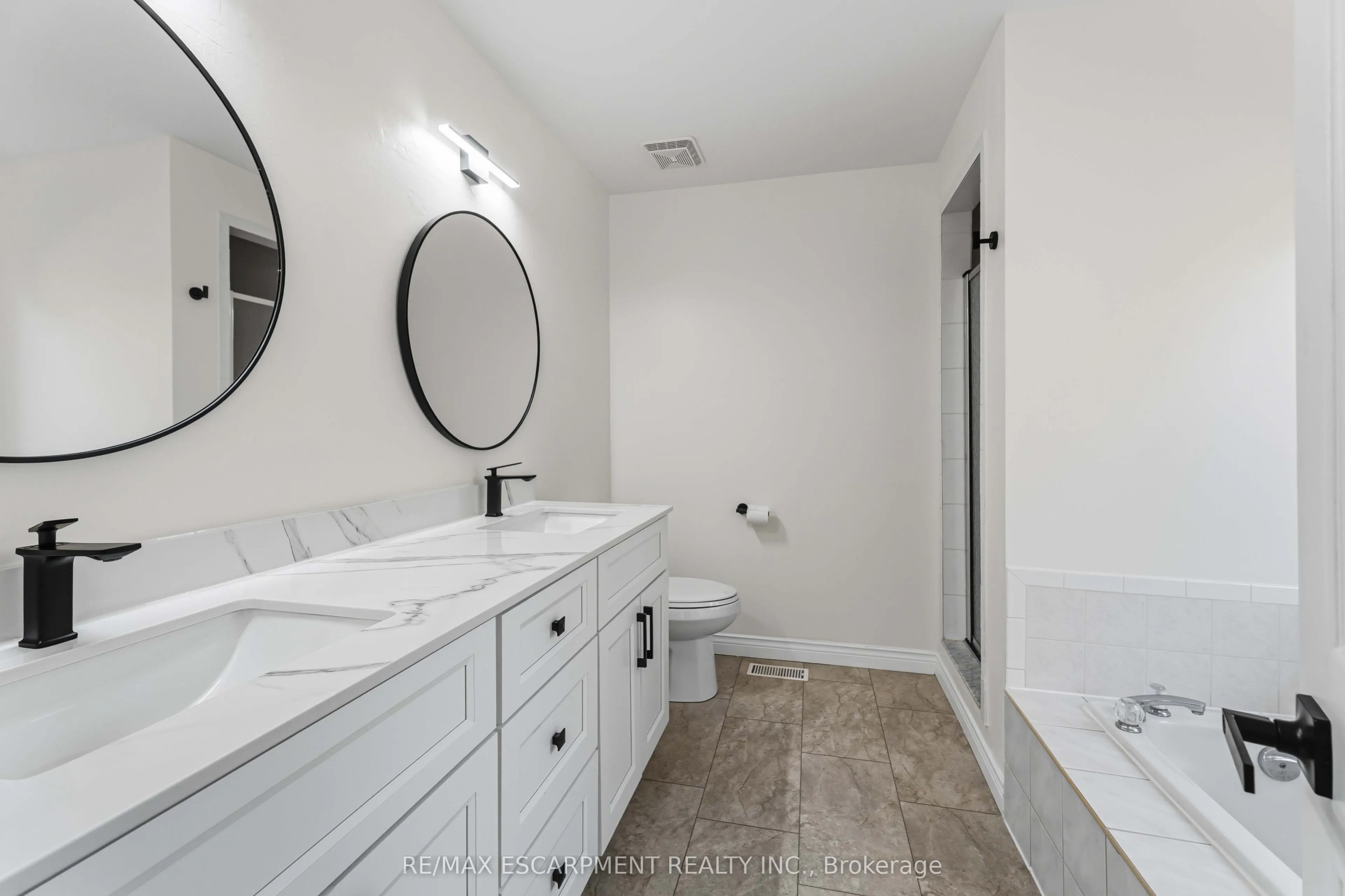 320 Hamilton Drive #10