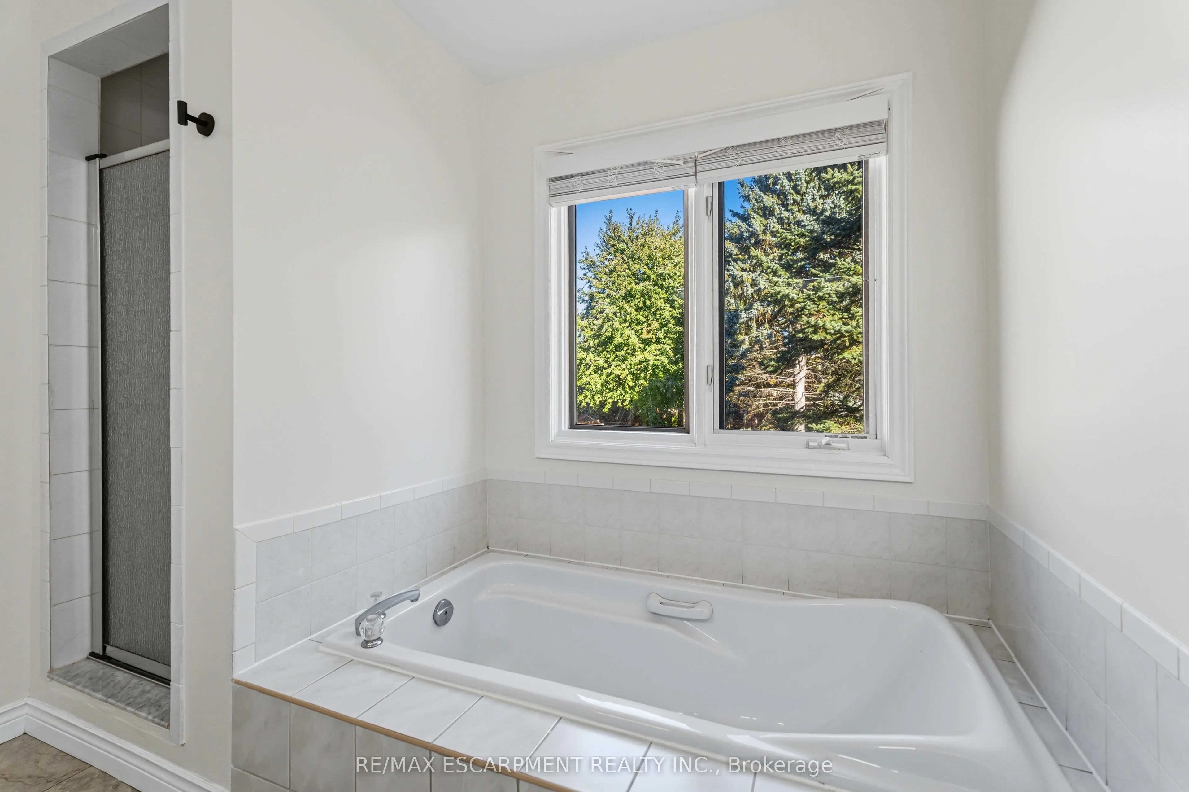 320 Hamilton Drive #10