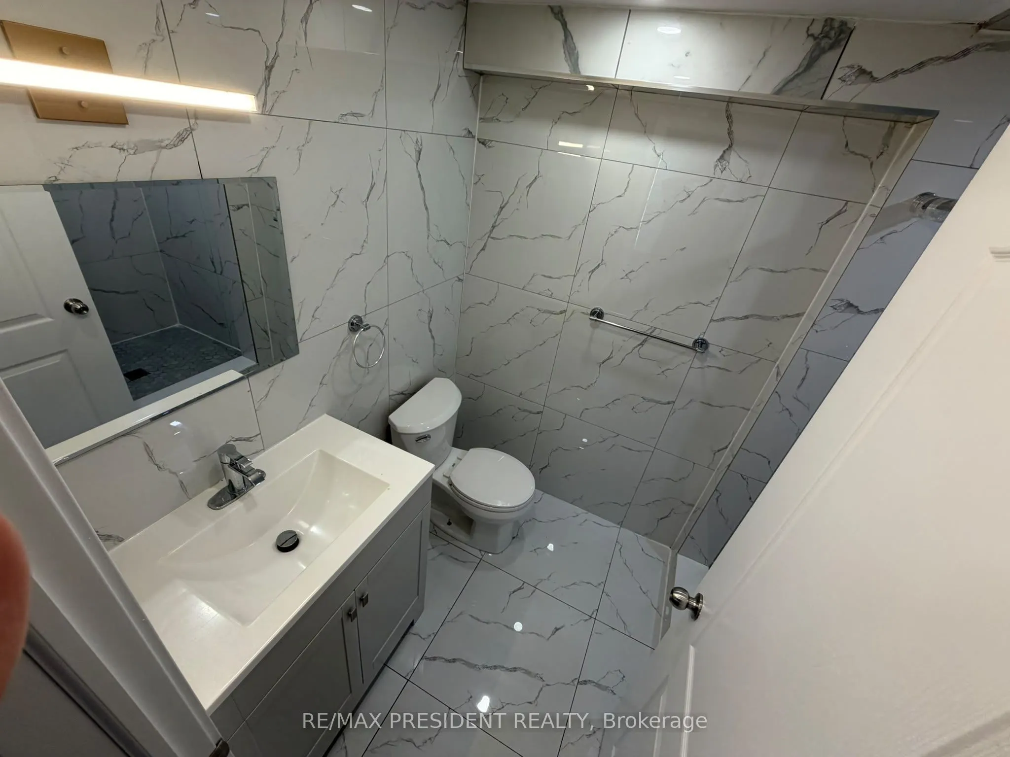 31 Burton Street #2