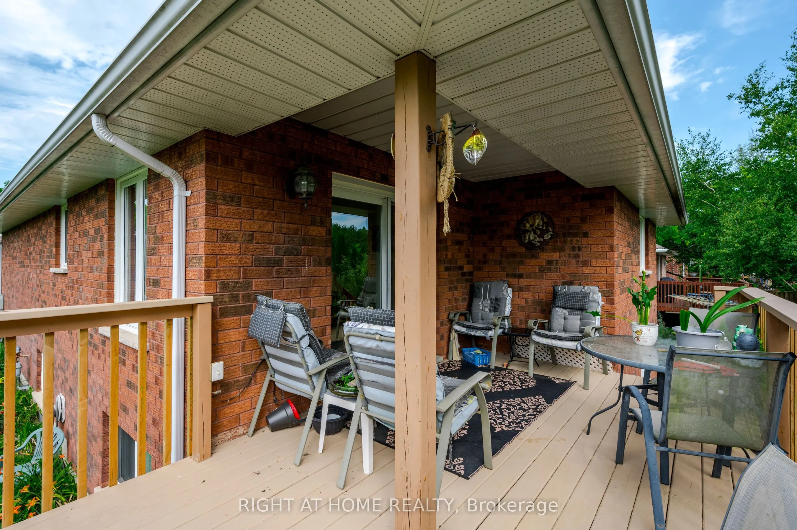 315 Woodward Avenue