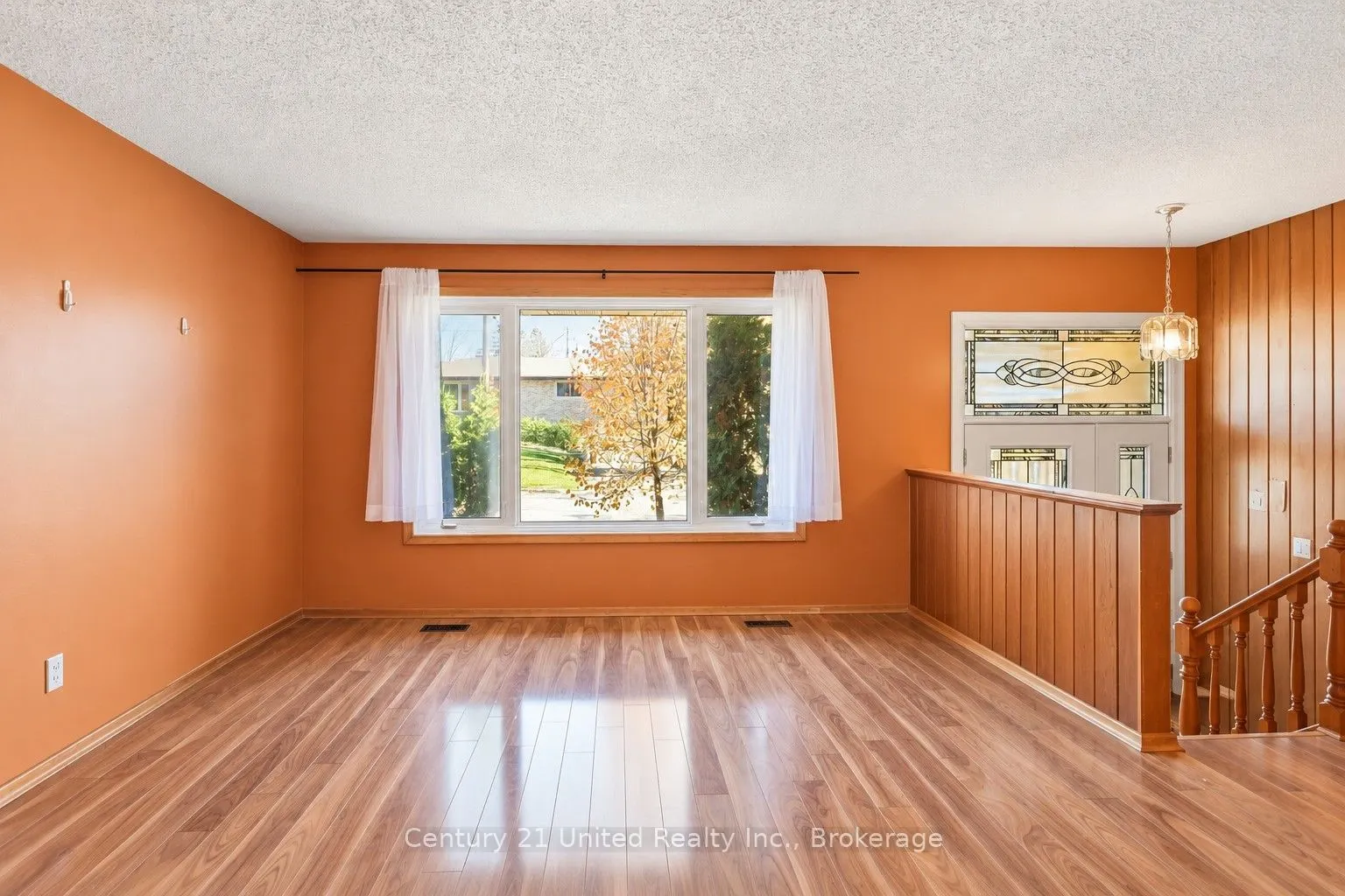 807 Highland Court