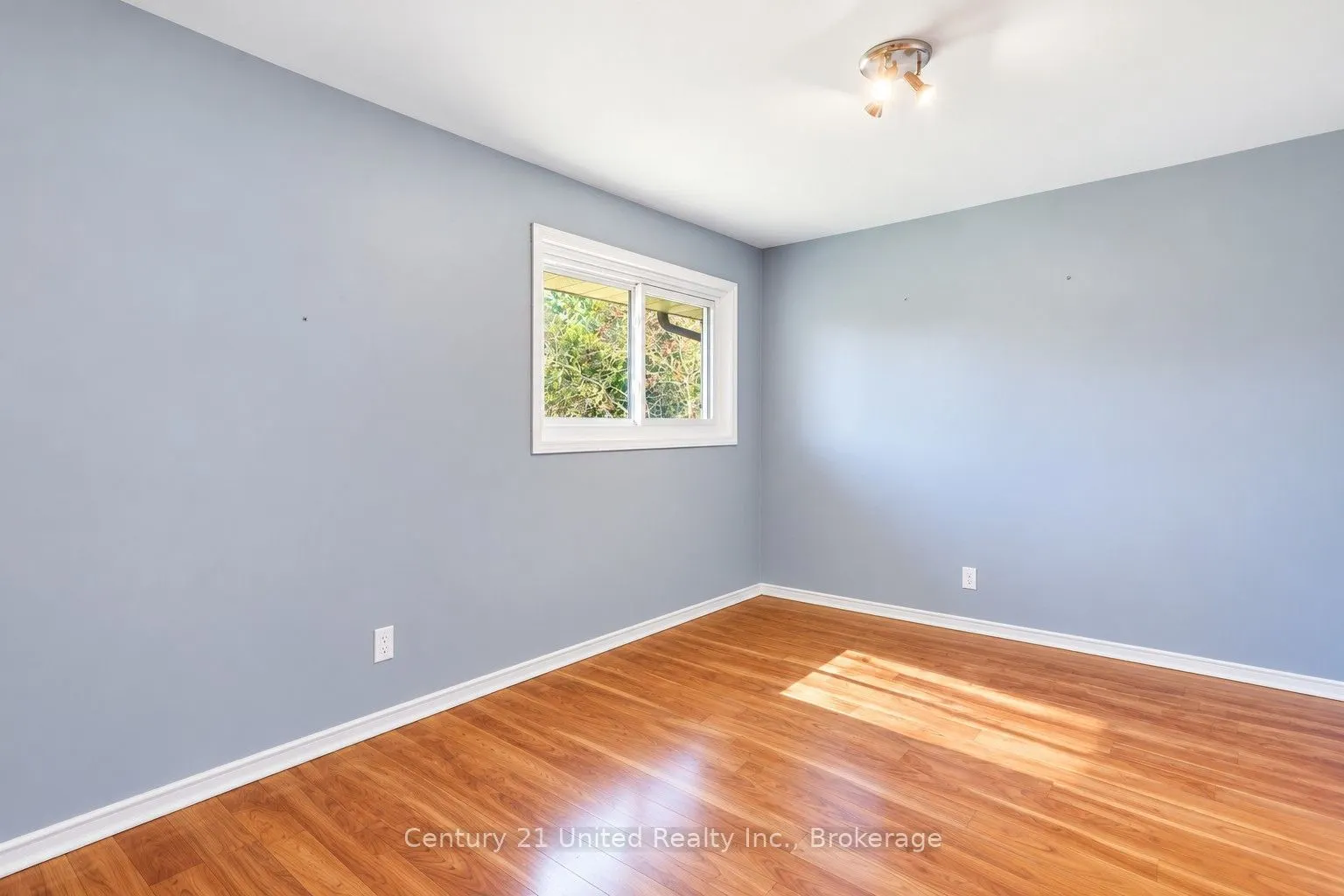 807 Highland Court
