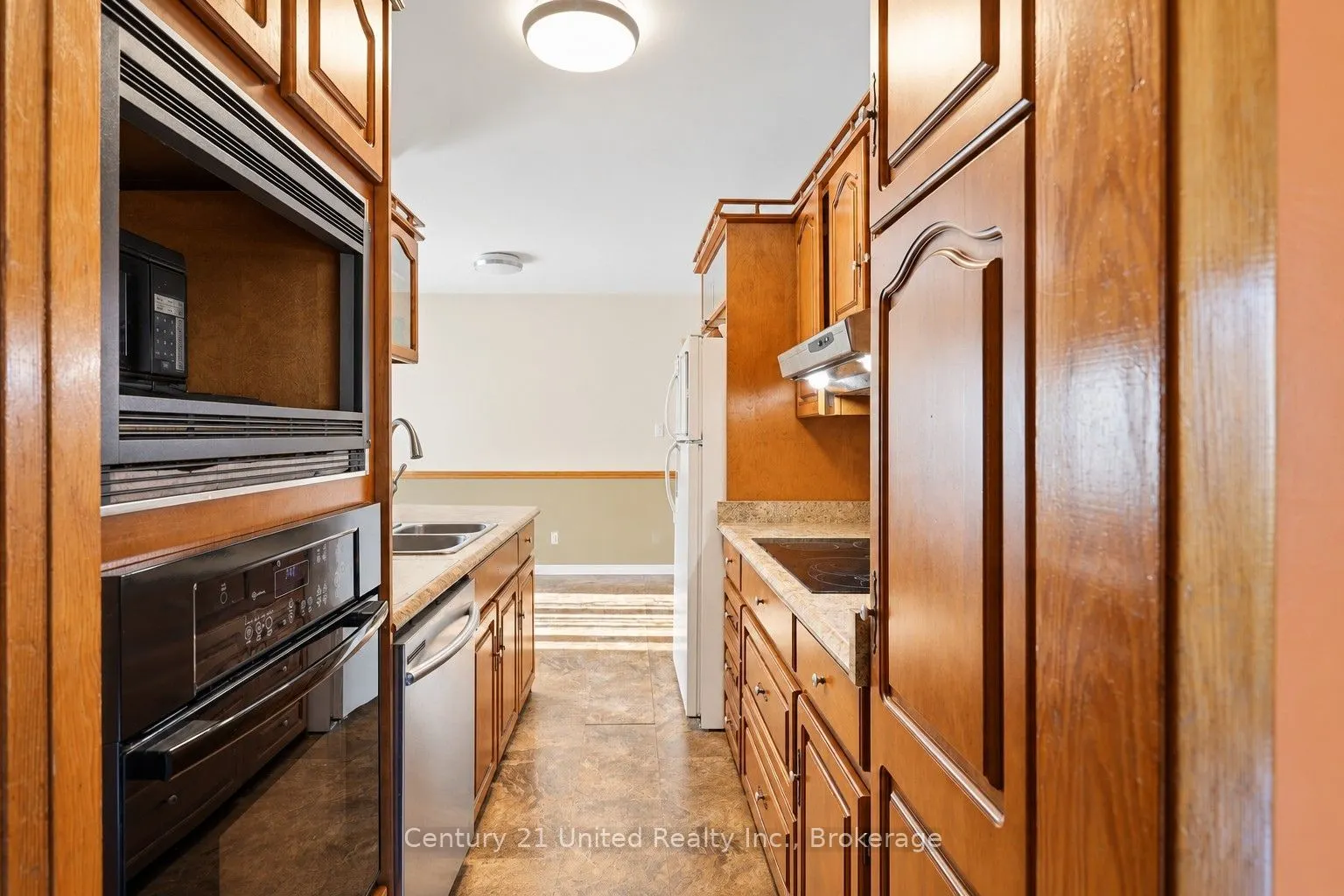 807 Highland Court