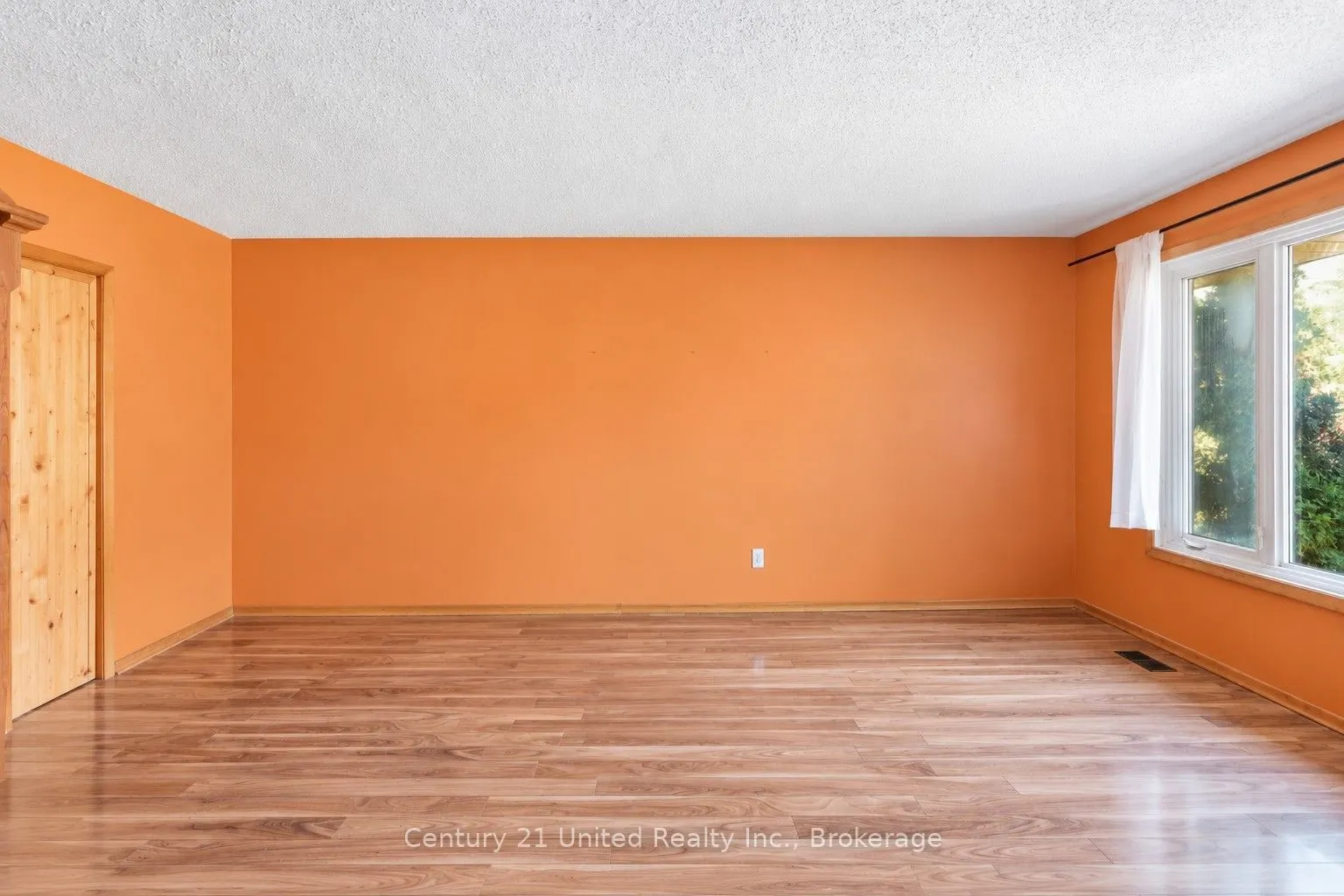 807 Highland Court