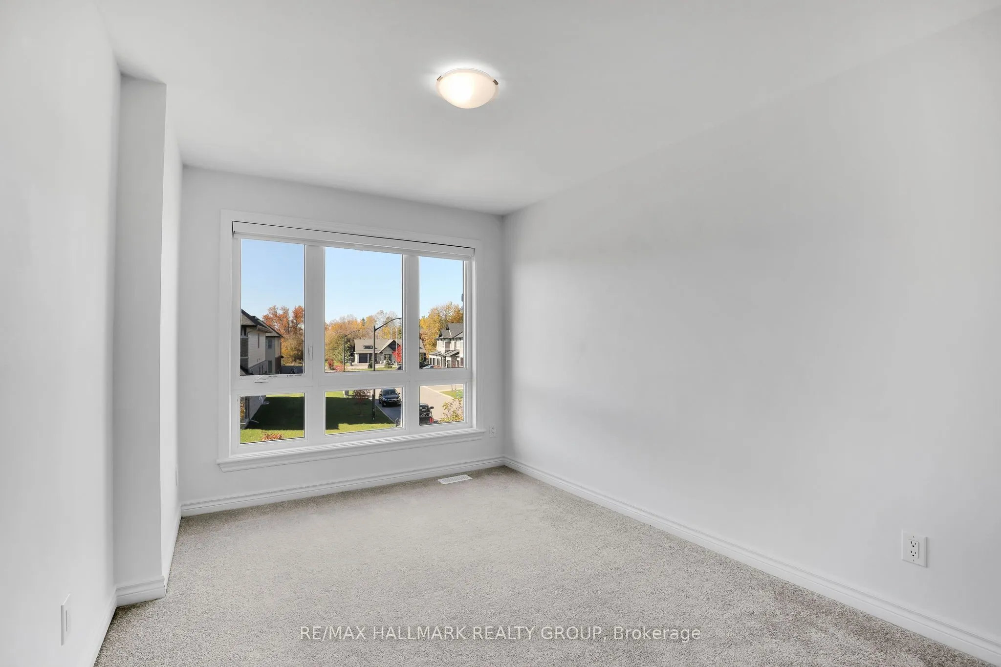 715 Capricorn Circle