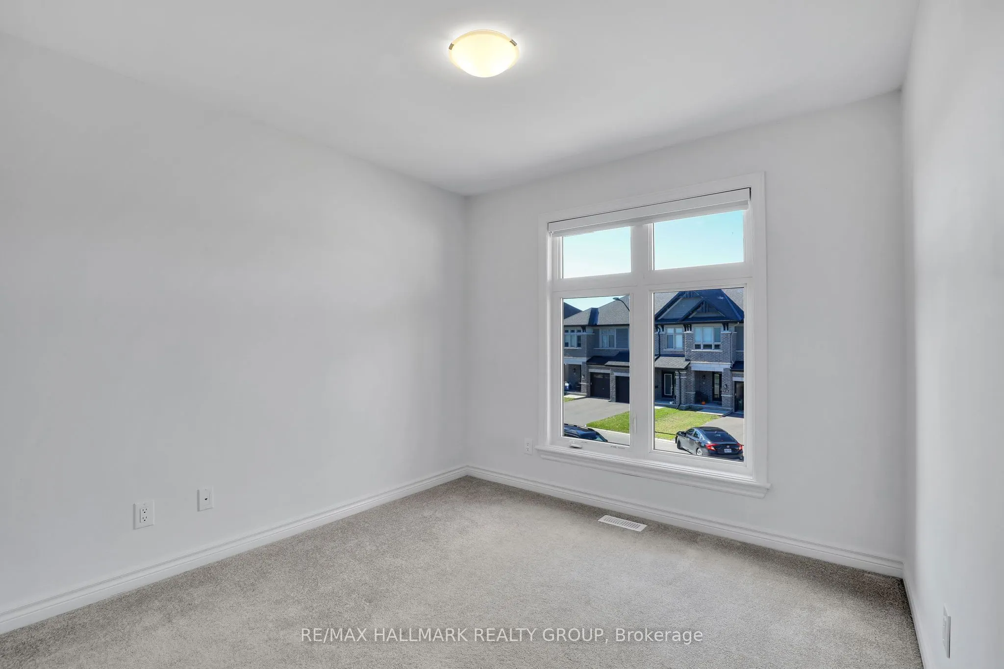 715 Capricorn Circle