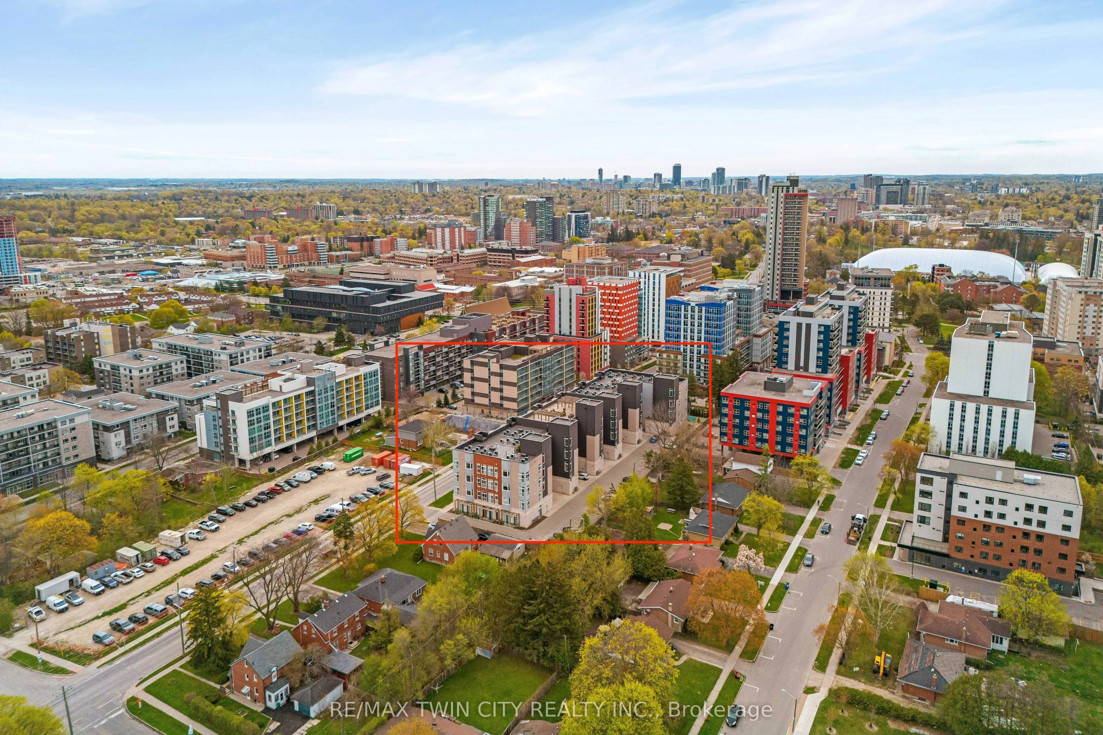 253 Albert Street #103