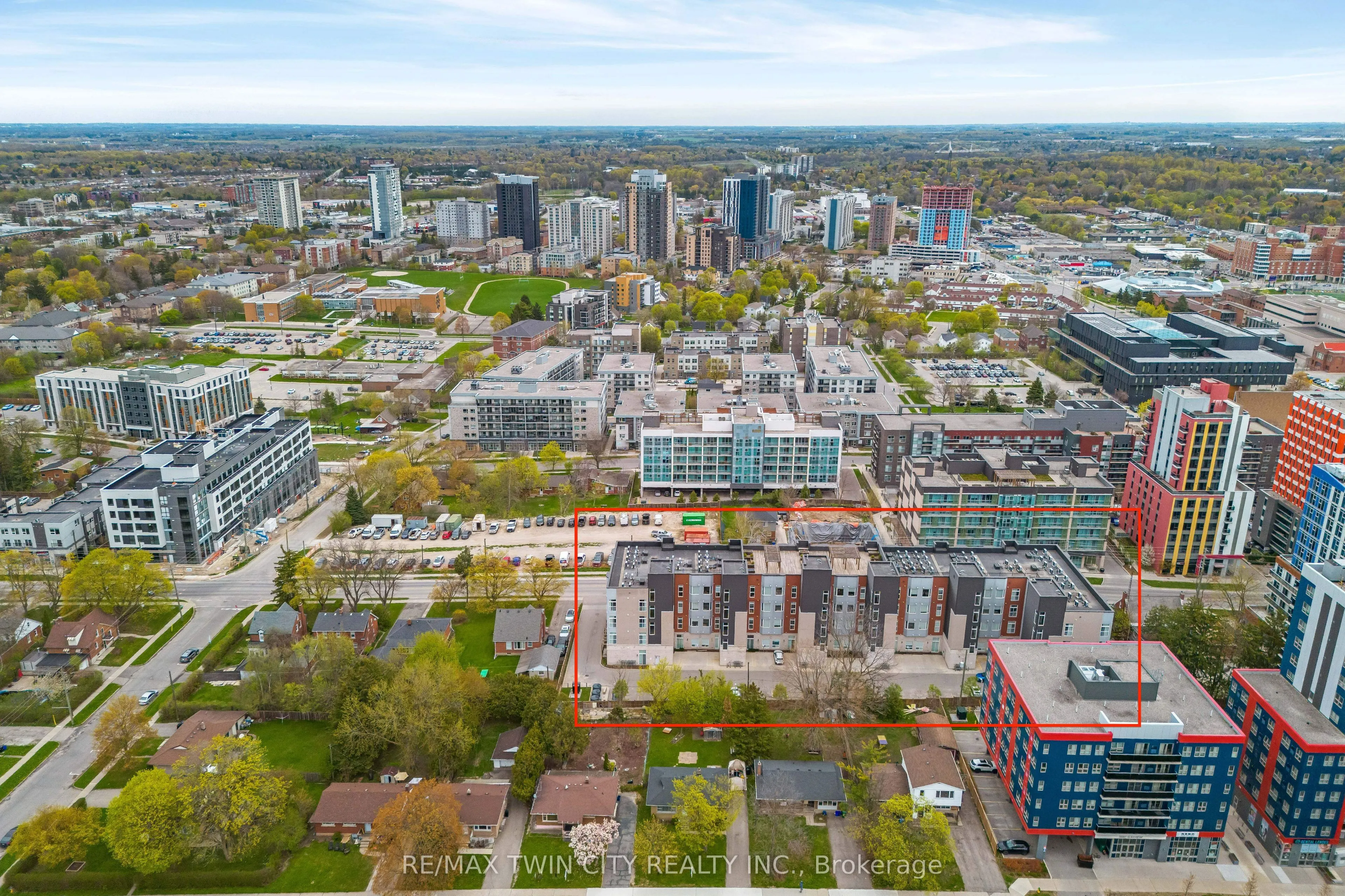 253 Albert Street #103