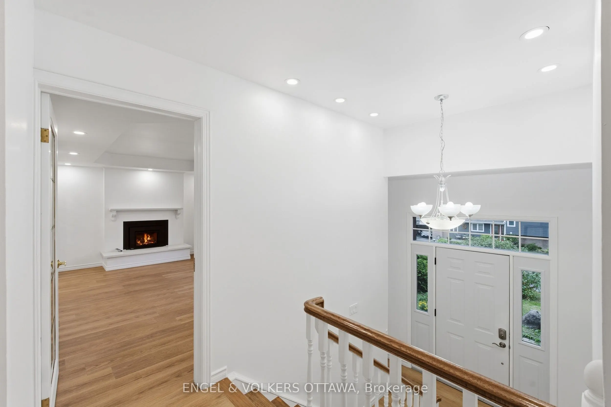 5293 Mclean Crescent