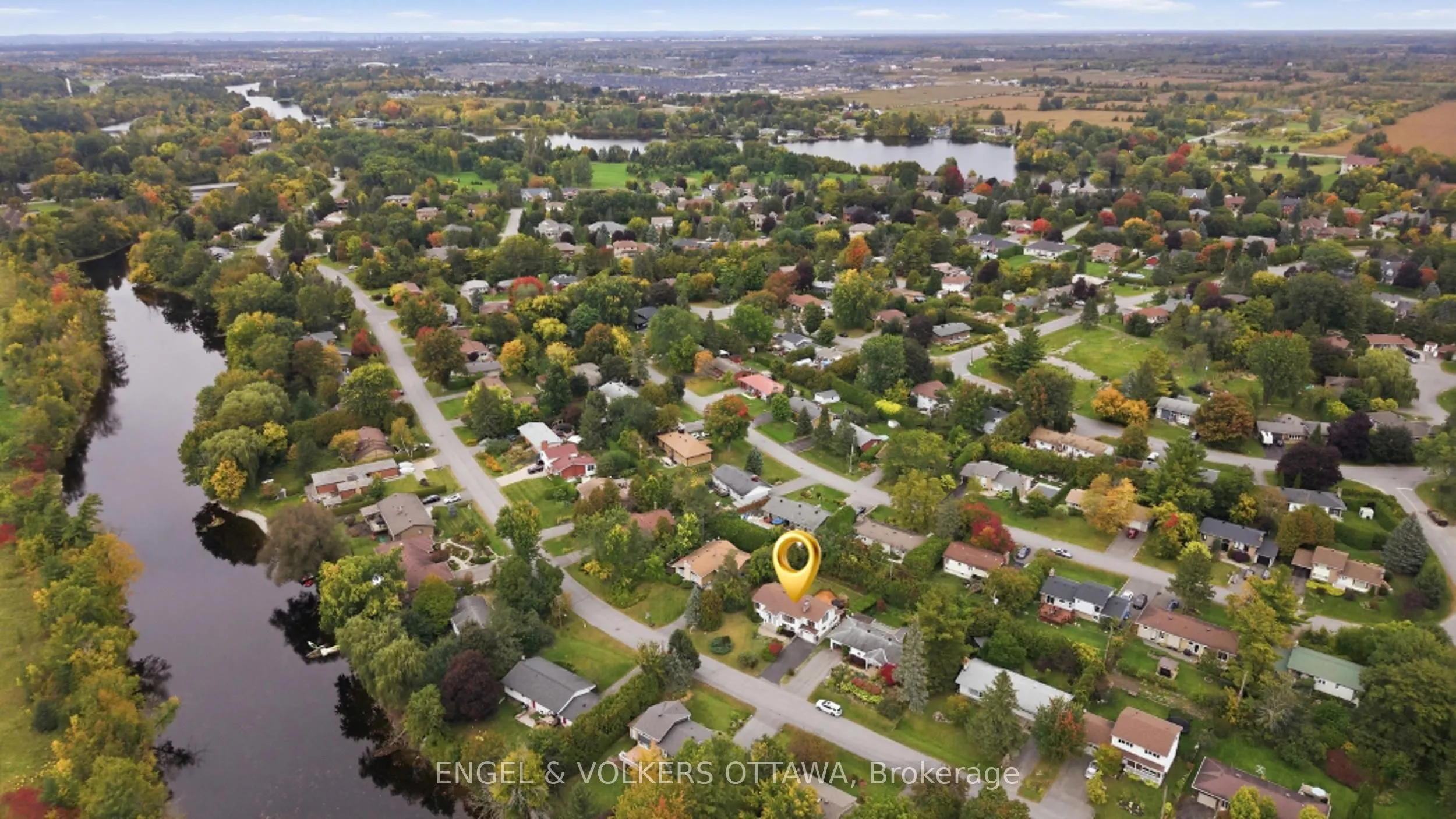 5293 Mclean Crescent