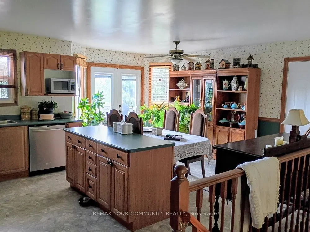 2269 Thurstonia Road