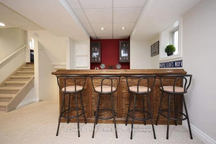 21 Longfield Drive