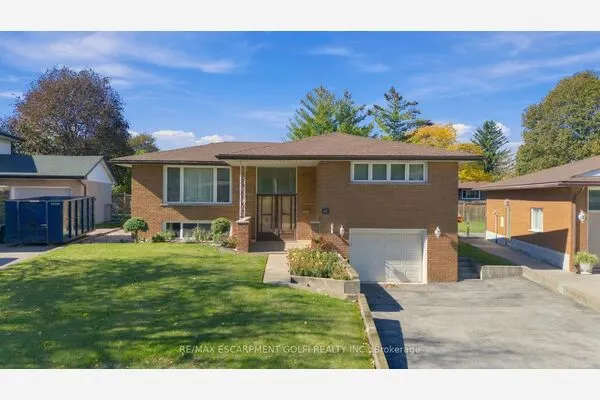 14 Geneva Drive