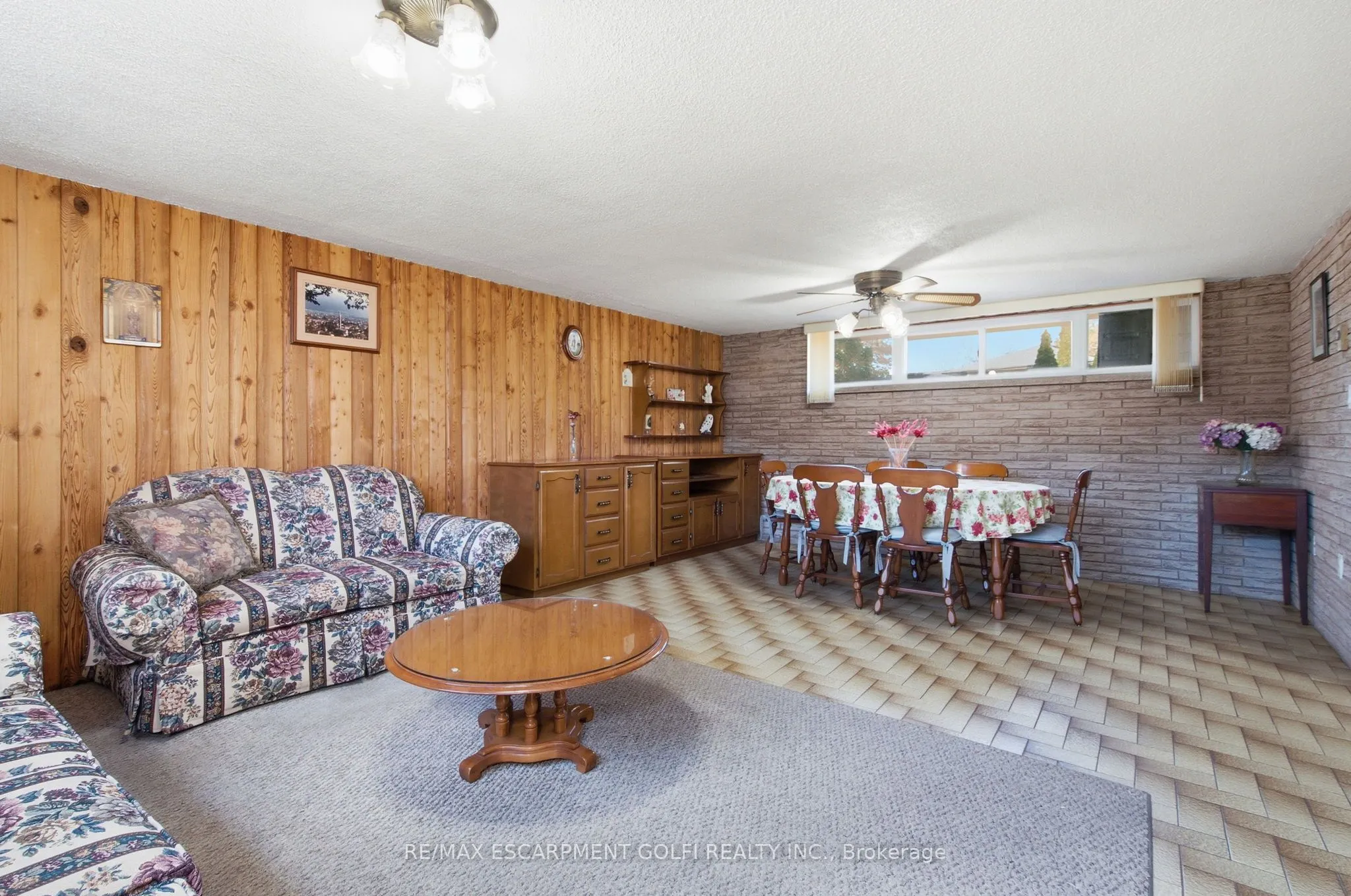 14 Geneva Drive