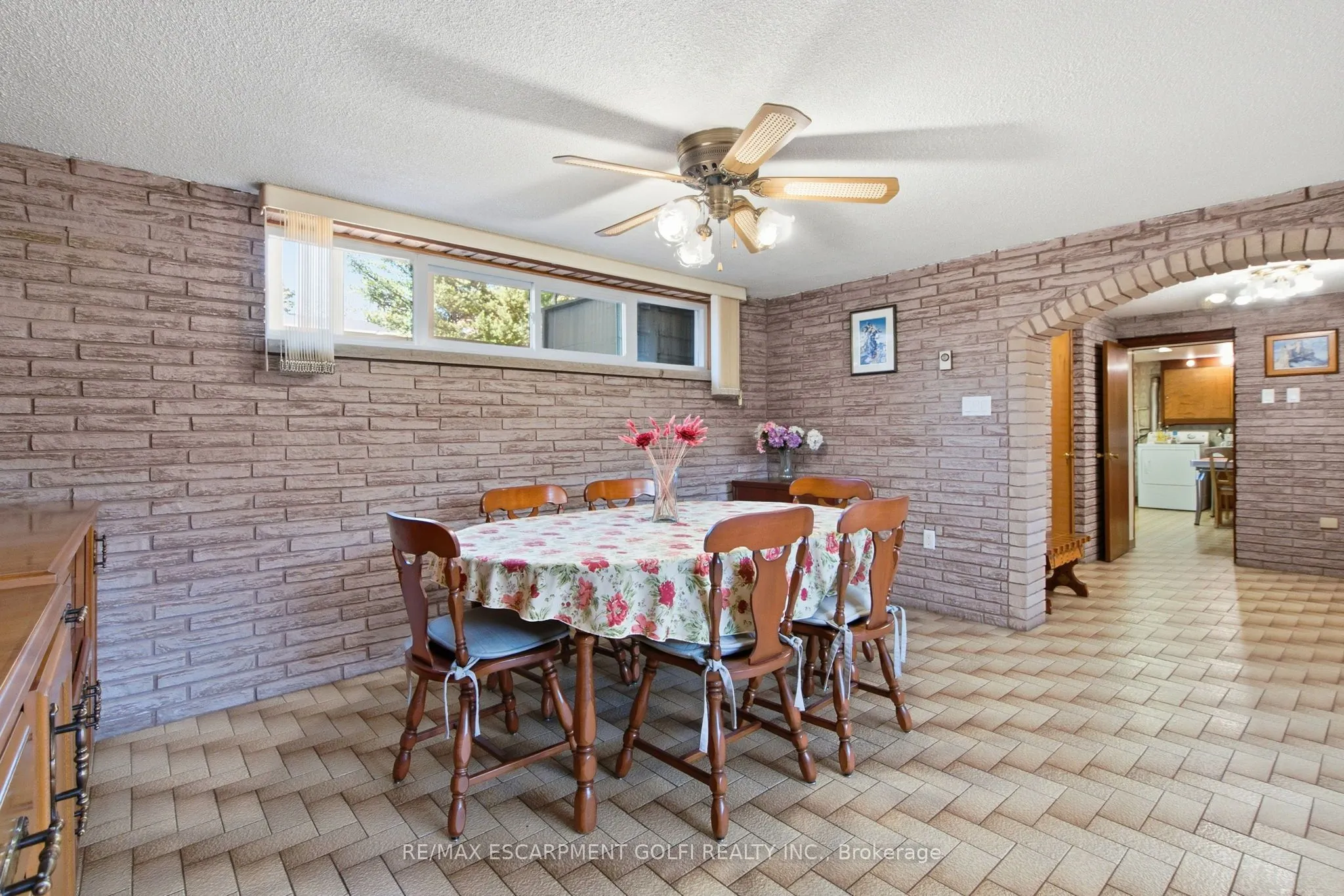 14 Geneva Drive