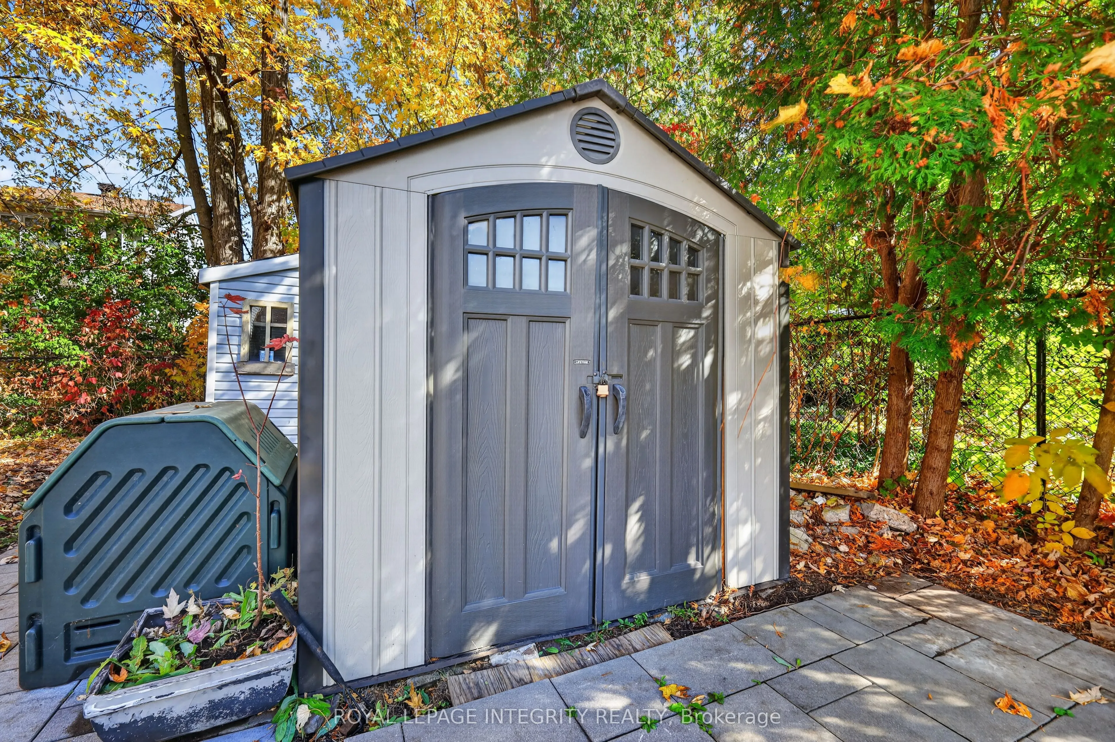 1065 Cadboro Road