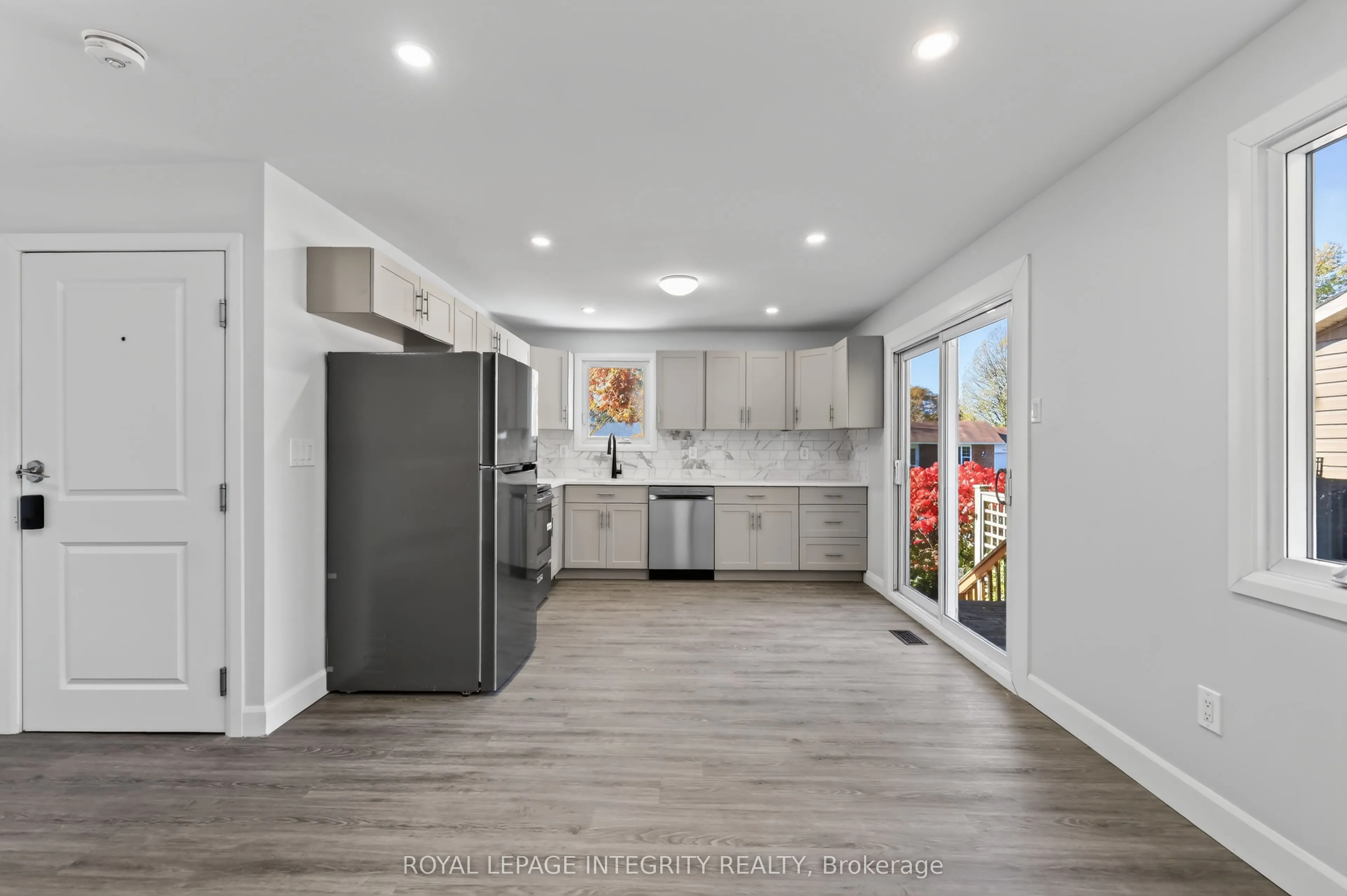 1065 Cadboro Road