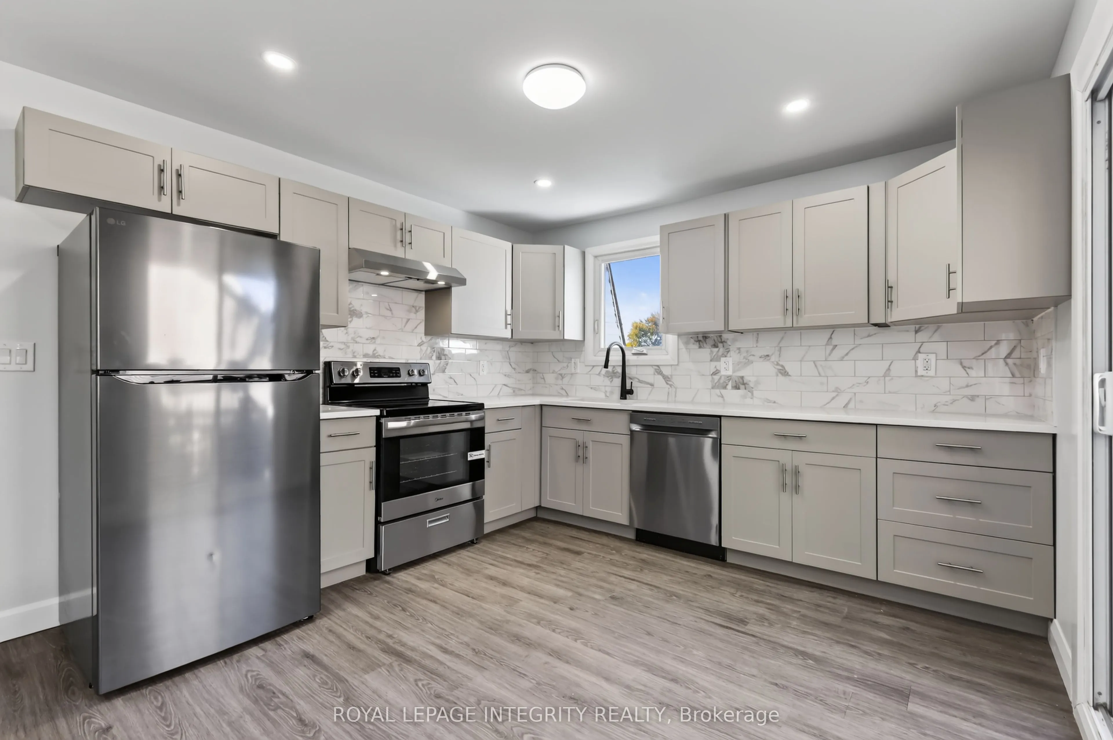 1065 Cadboro Road