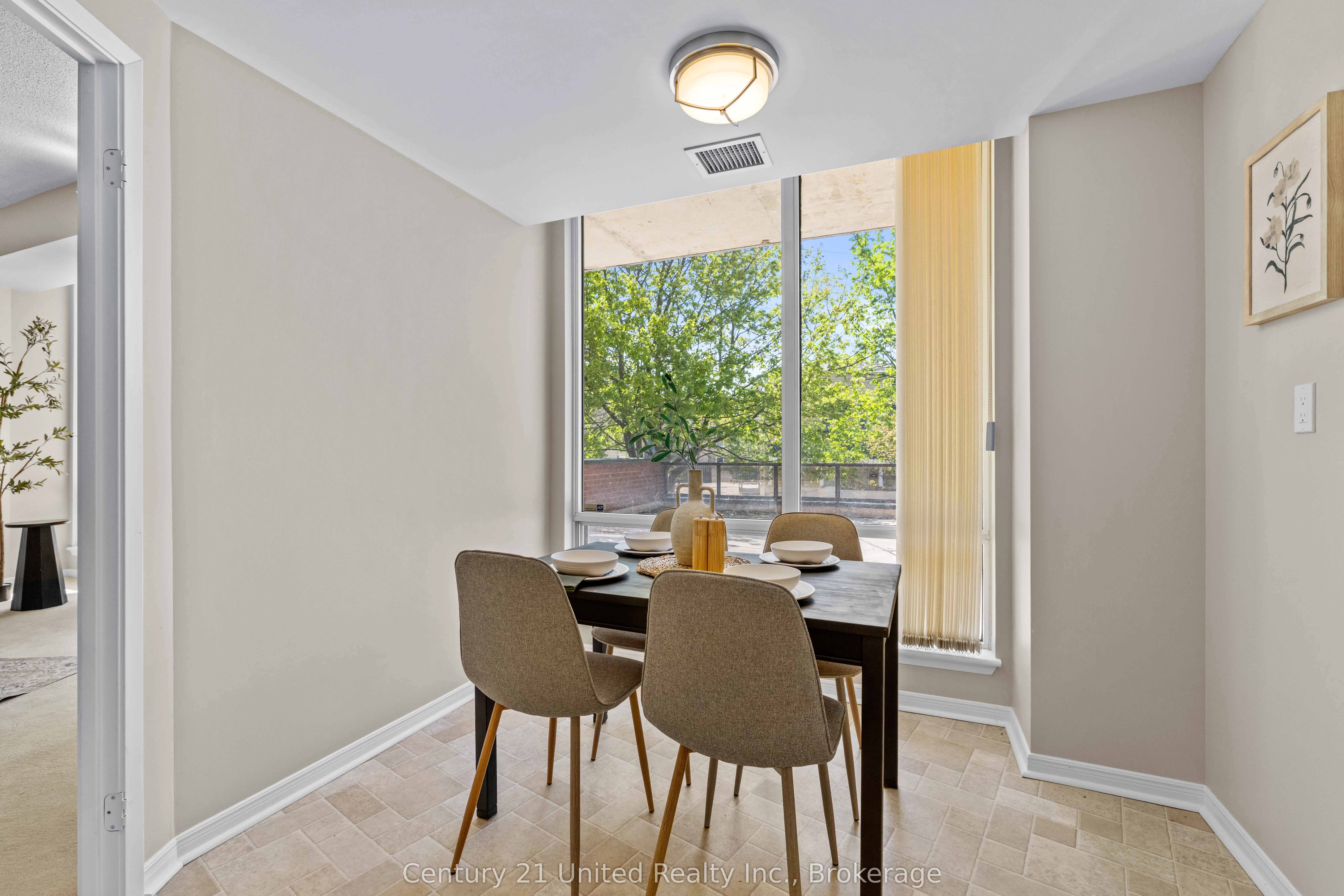 2 George Street N #104