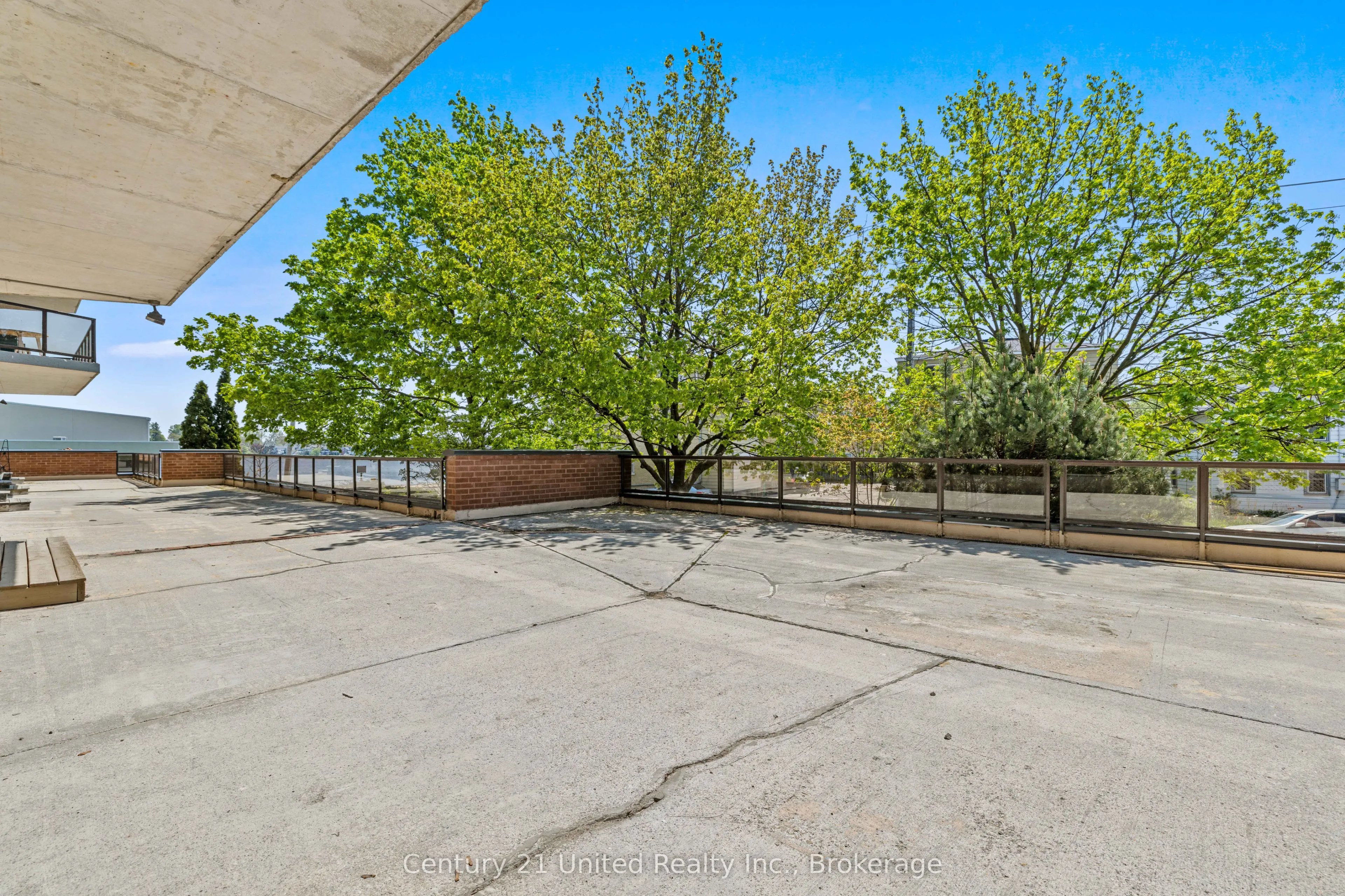 2 George Street N #104