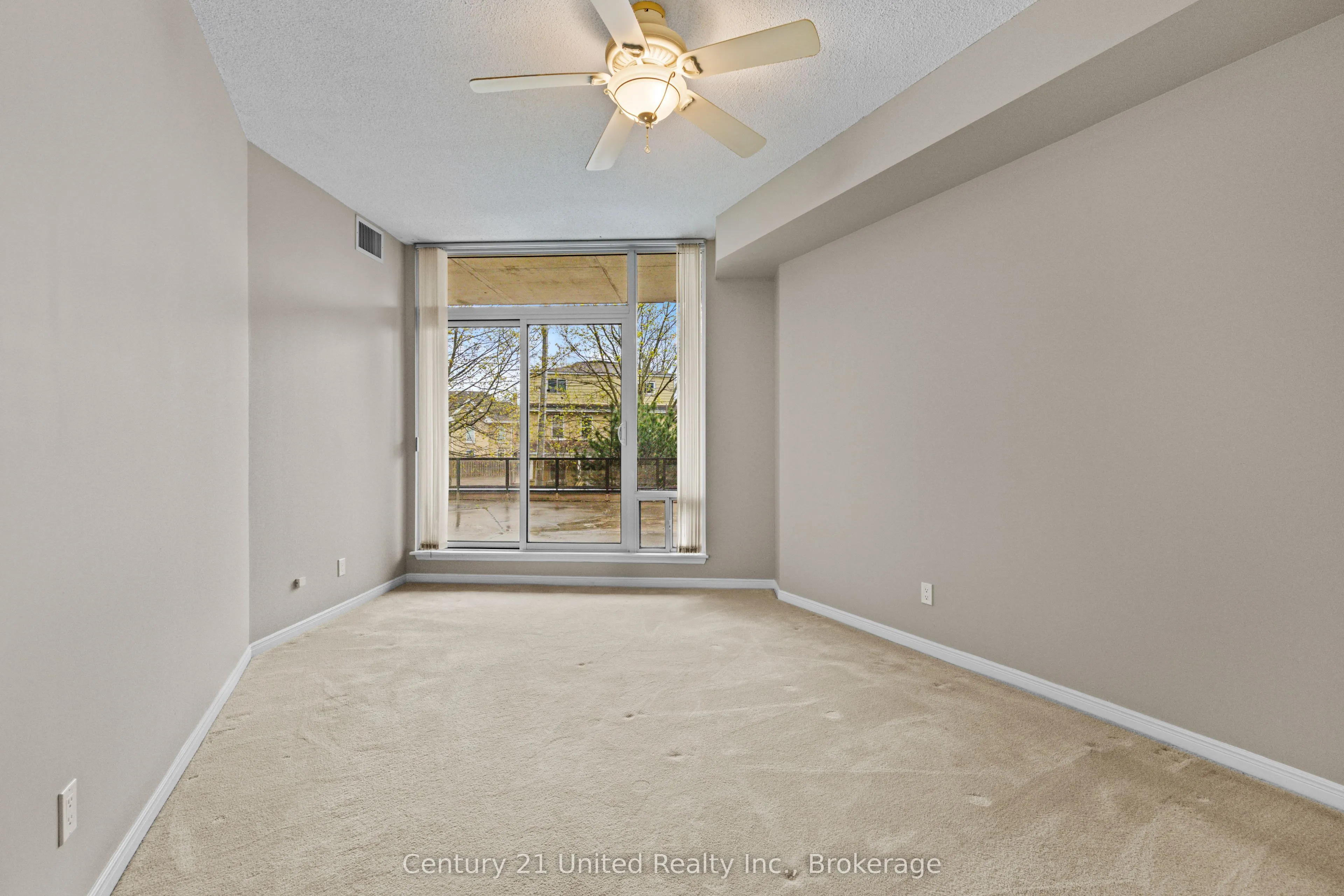 2 George Street N #104