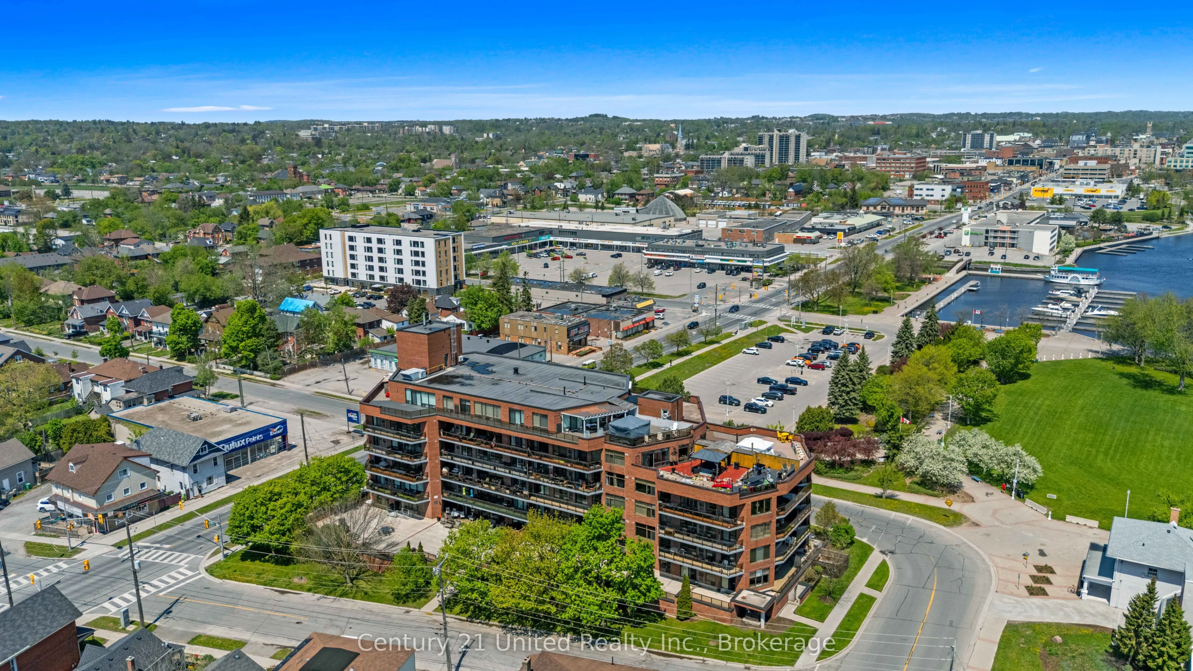 2 George Street N #104