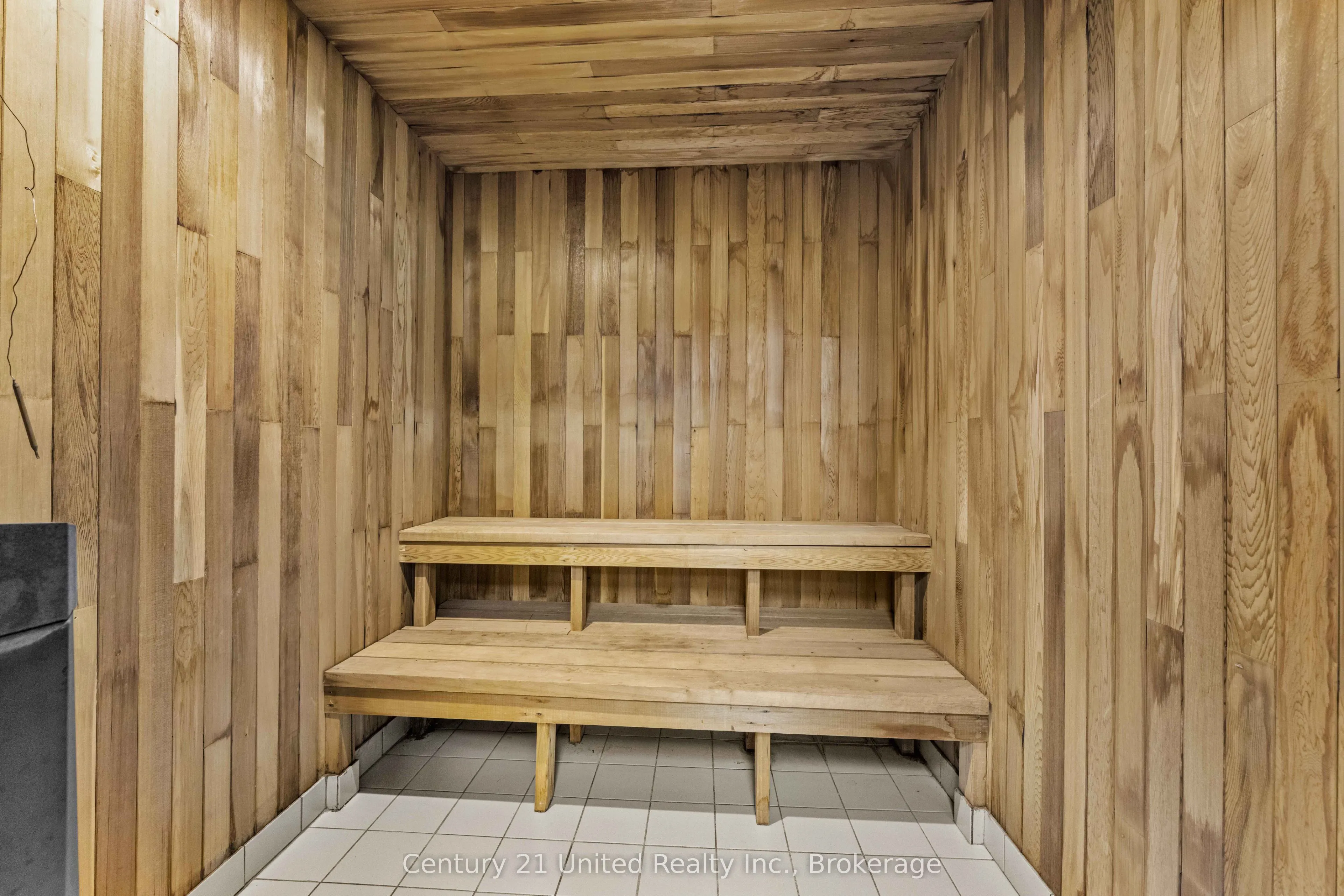 2 George Street N #104