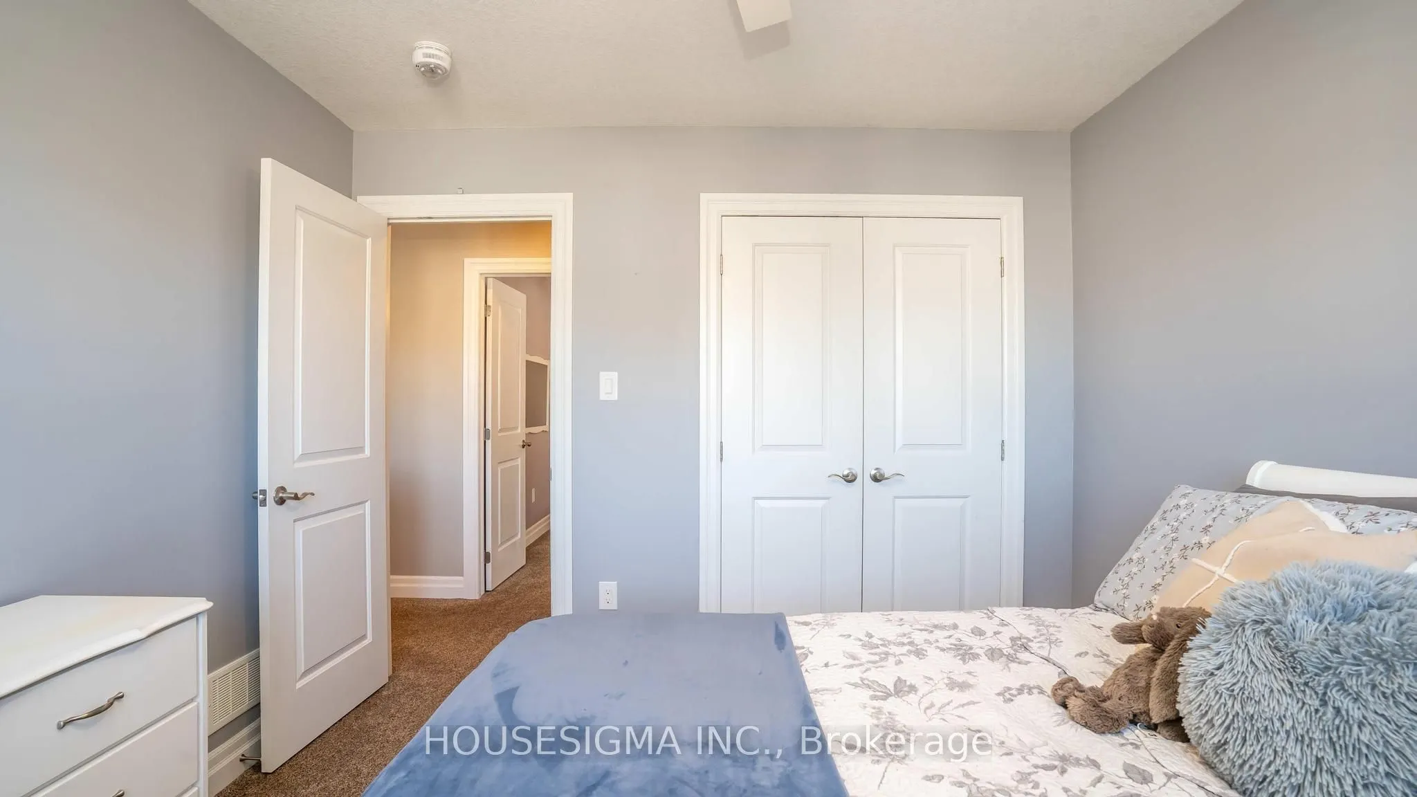2428 Seven Oaks Ridge