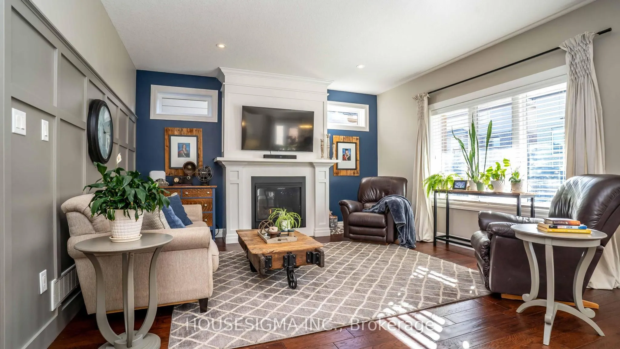 2428 Seven Oaks Ridge