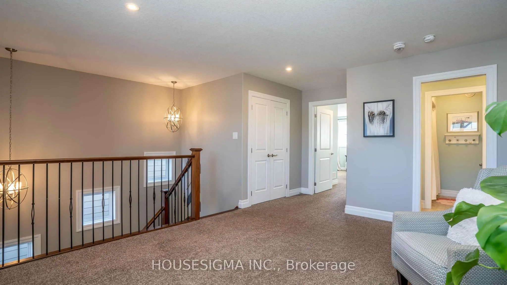 2428 Seven Oaks Ridge