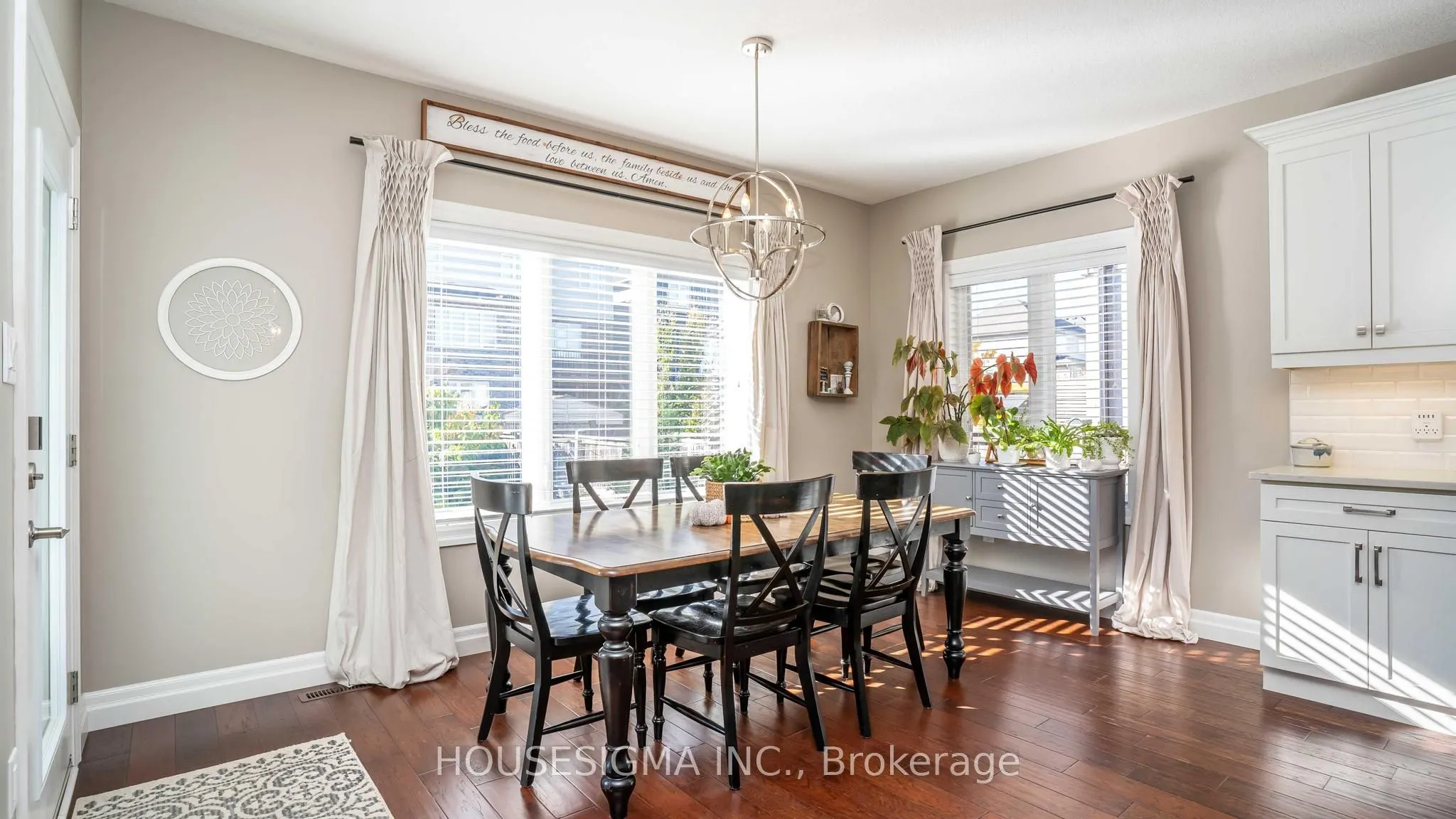 2428 Seven Oaks Ridge
