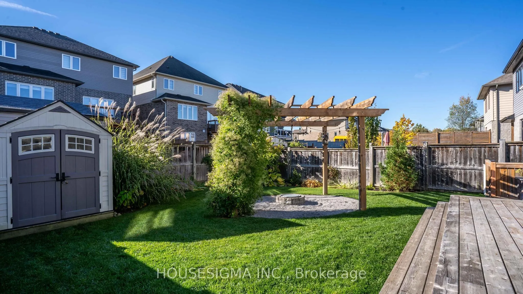 2428 Seven Oaks Ridge