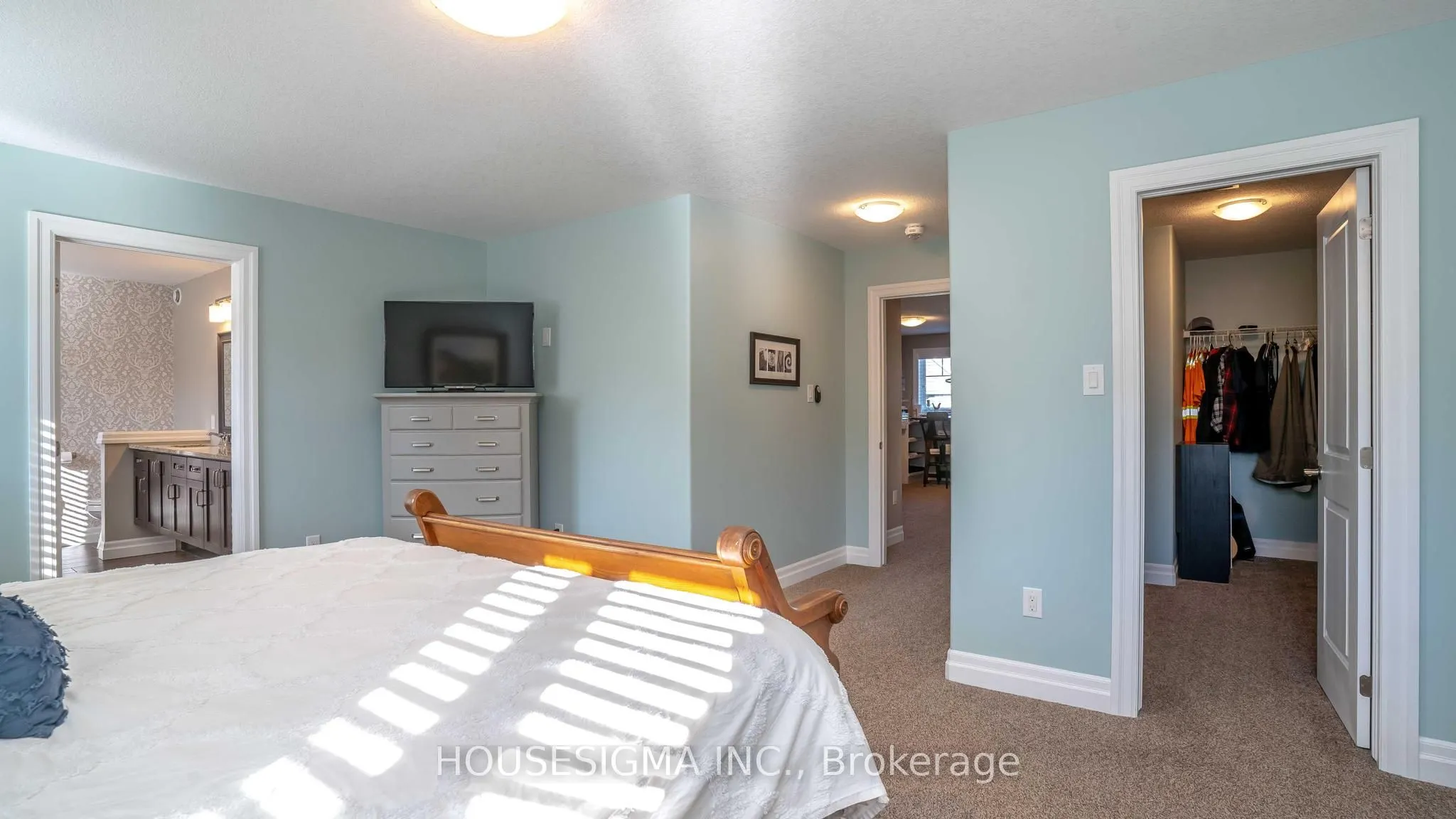 2428 Seven Oaks Ridge