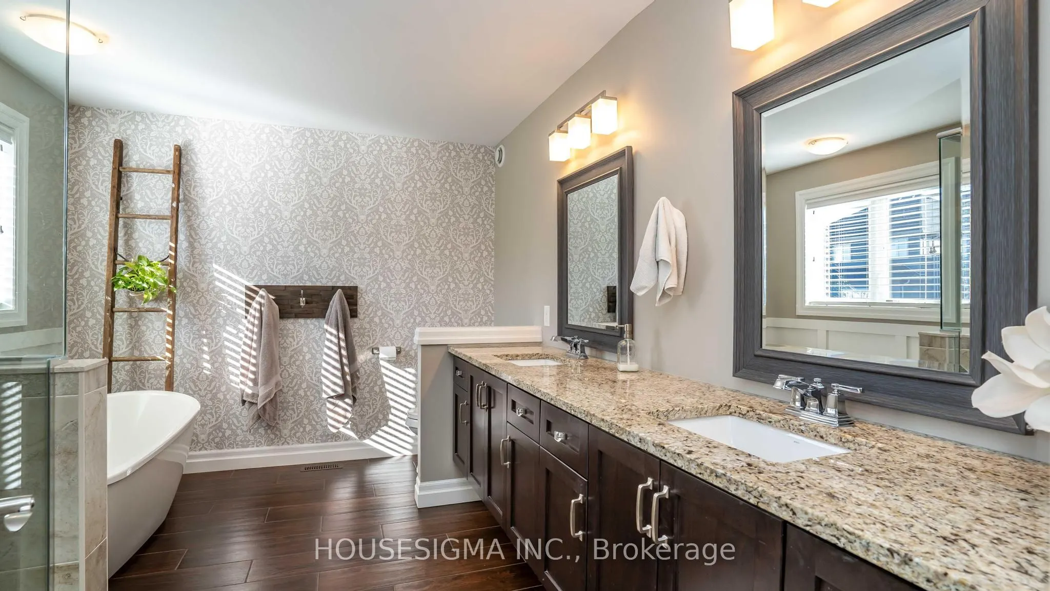 2428 Seven Oaks Ridge